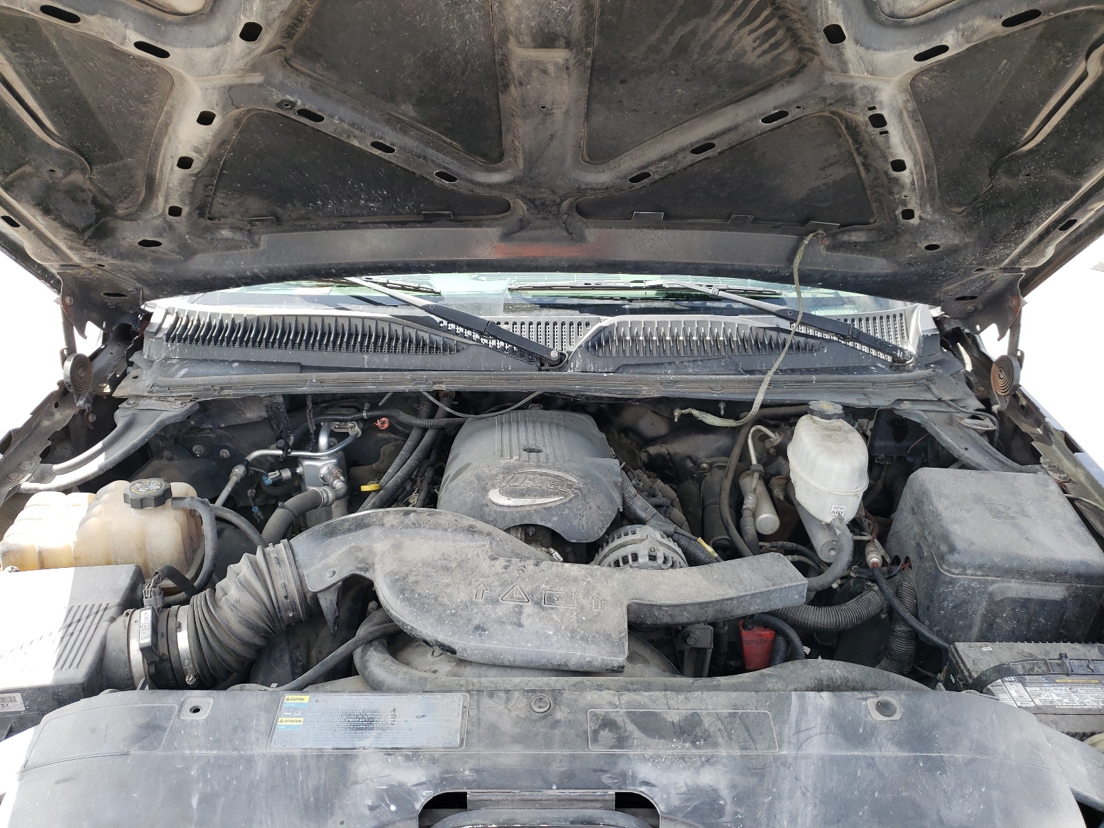 Photo 7 from auction – 2005 CHEVROLET AVALANCHE with VIN 3GNEC12ZX5G296105