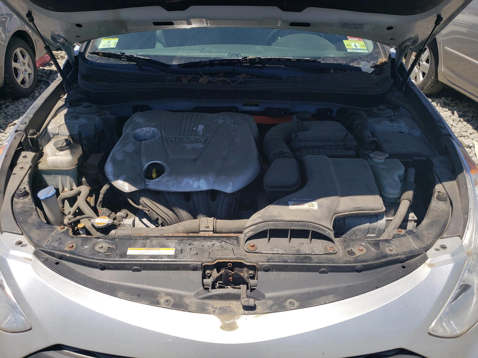 Photo 7 from auction – 2011 HYUNDAI SONATA with VIN KMHEC4A49BA004787