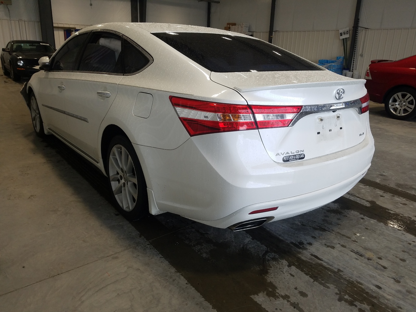 Photo 3 from auction – 2014 TOYOTA AVALON BAS with VIN 4T1BK1EB8EU101947