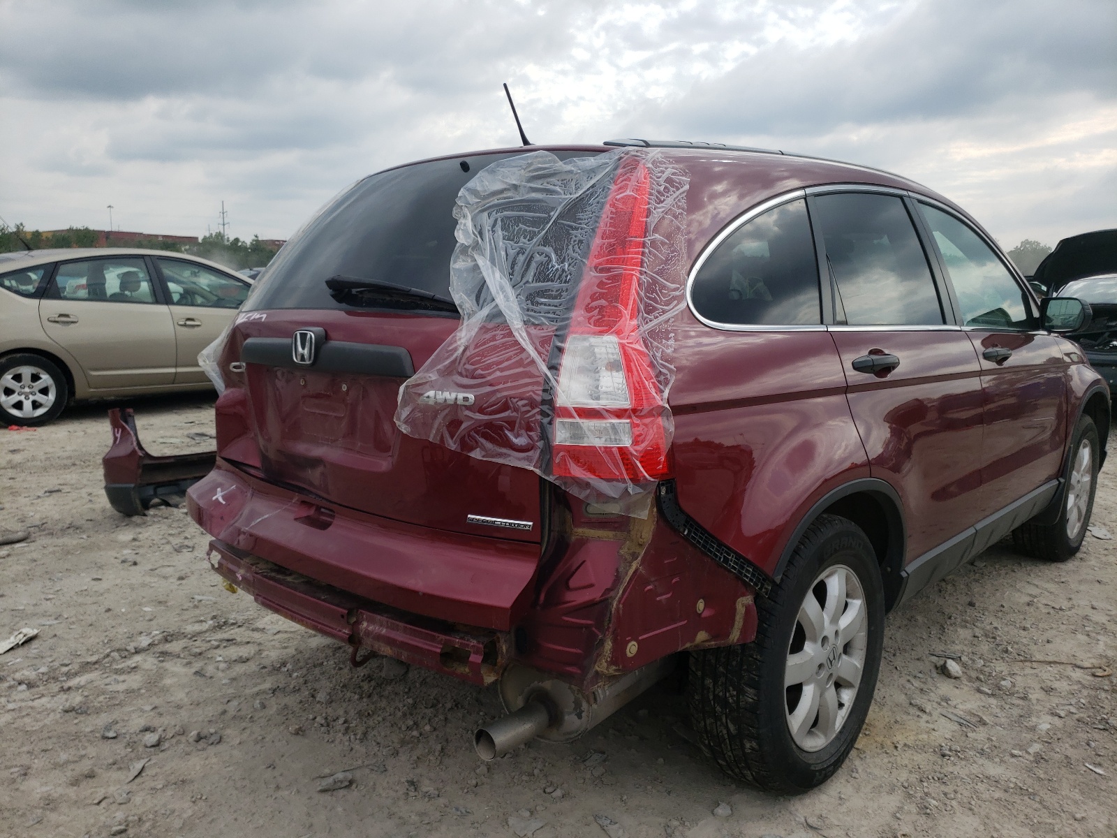 Photo 4 from auction – 2011 HONDA CR-V SE with VIN 5J6RE4H44BL004717