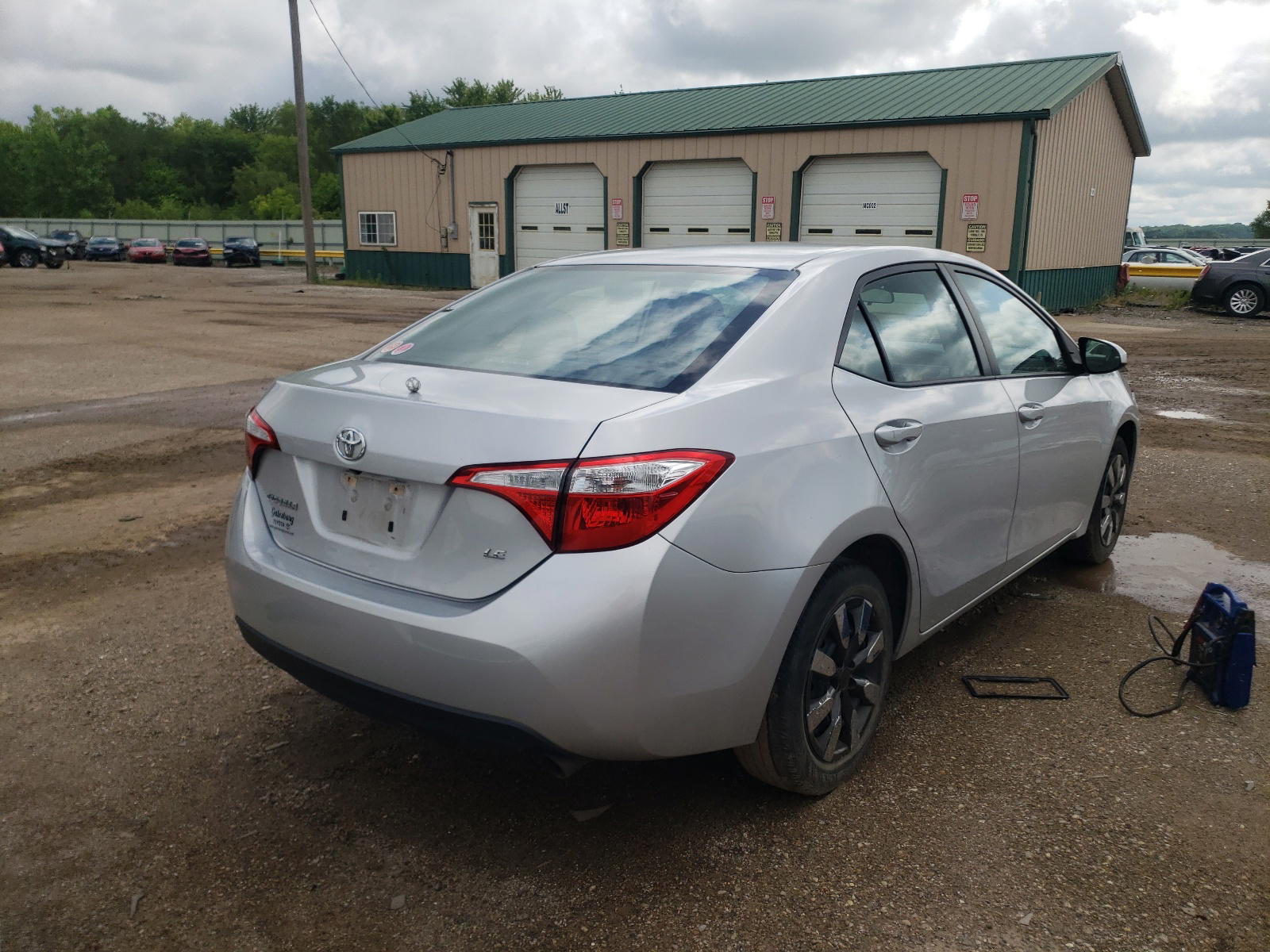Photo 4 from auction – 2016 TOYOTA COROLLA L with VIN 5YFBURHE2GP412907