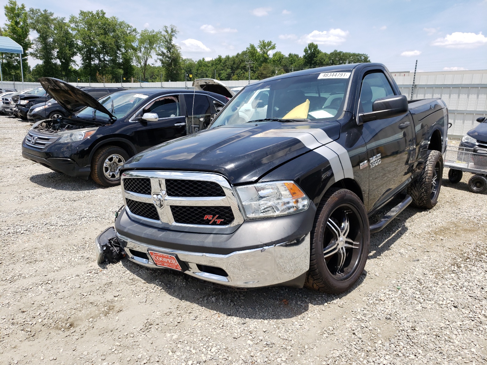 Photo 2 from auction – 2013 RAM 1500 ST with VIN 3C6JR7ATXDG504544