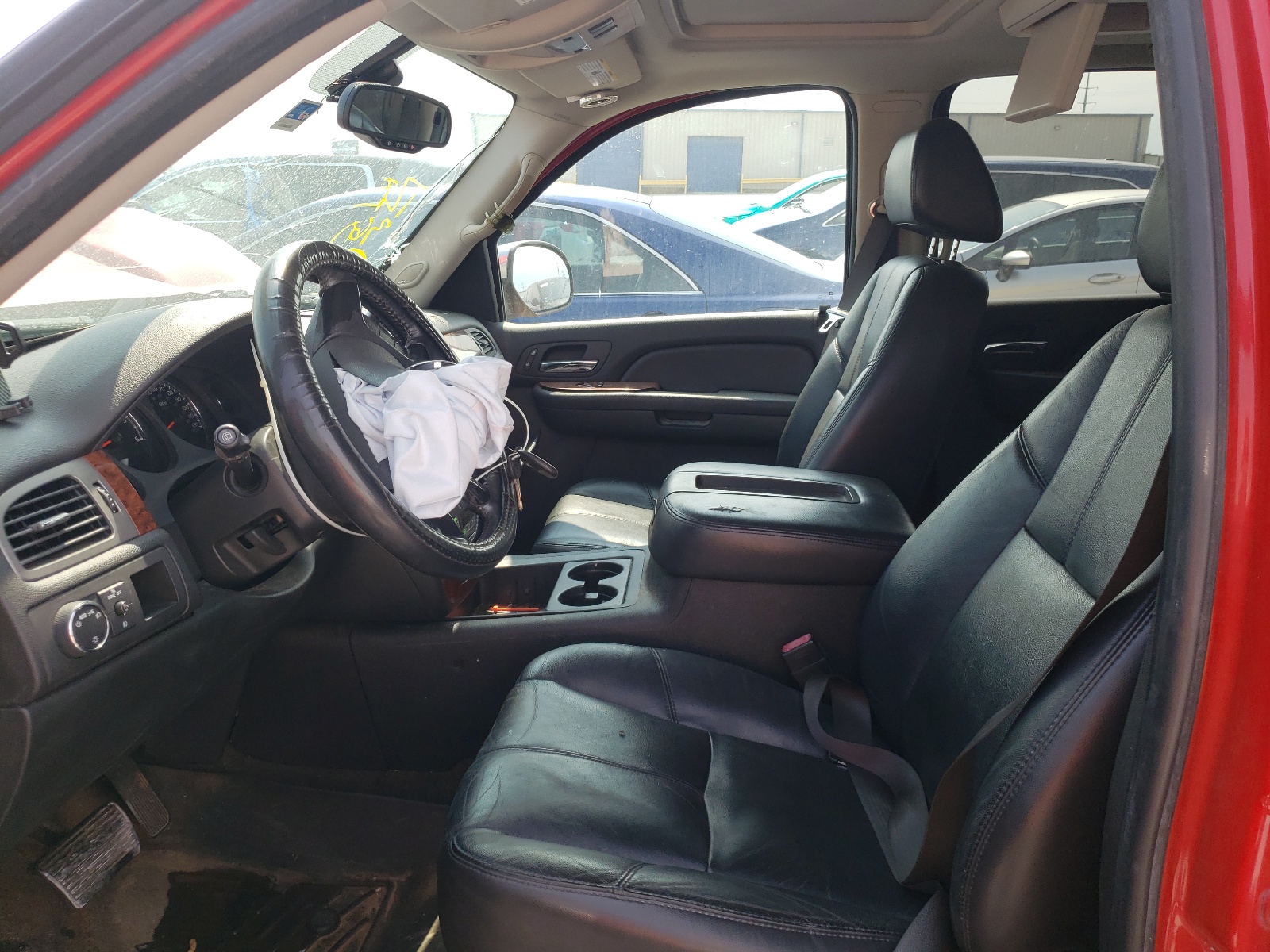 Photo 5 from auction – 2008 CHEVROLET TAHOE C150 with VIN 1GNFC13098R266263