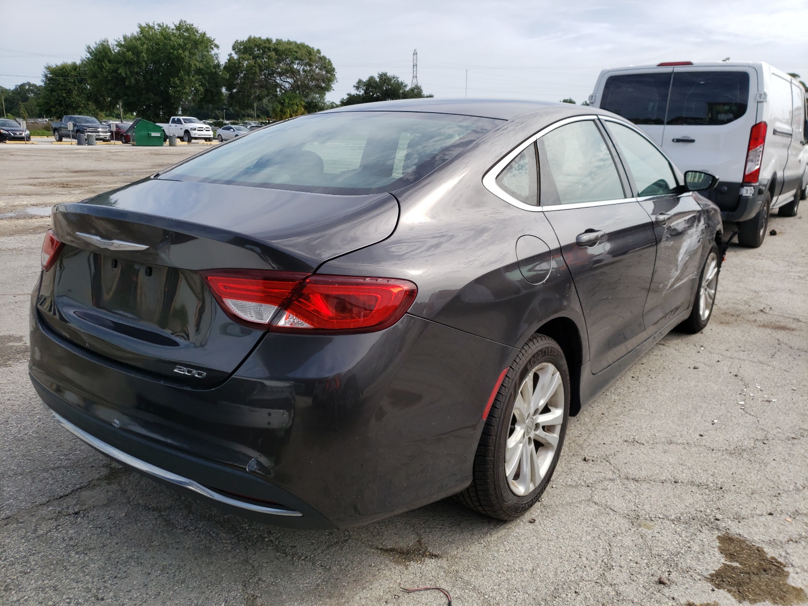 صورة رقم 4 من المزاد - 2015 CHRYSLER 200 LIMITE مع VIN 1C3CCCAB6FN570896
