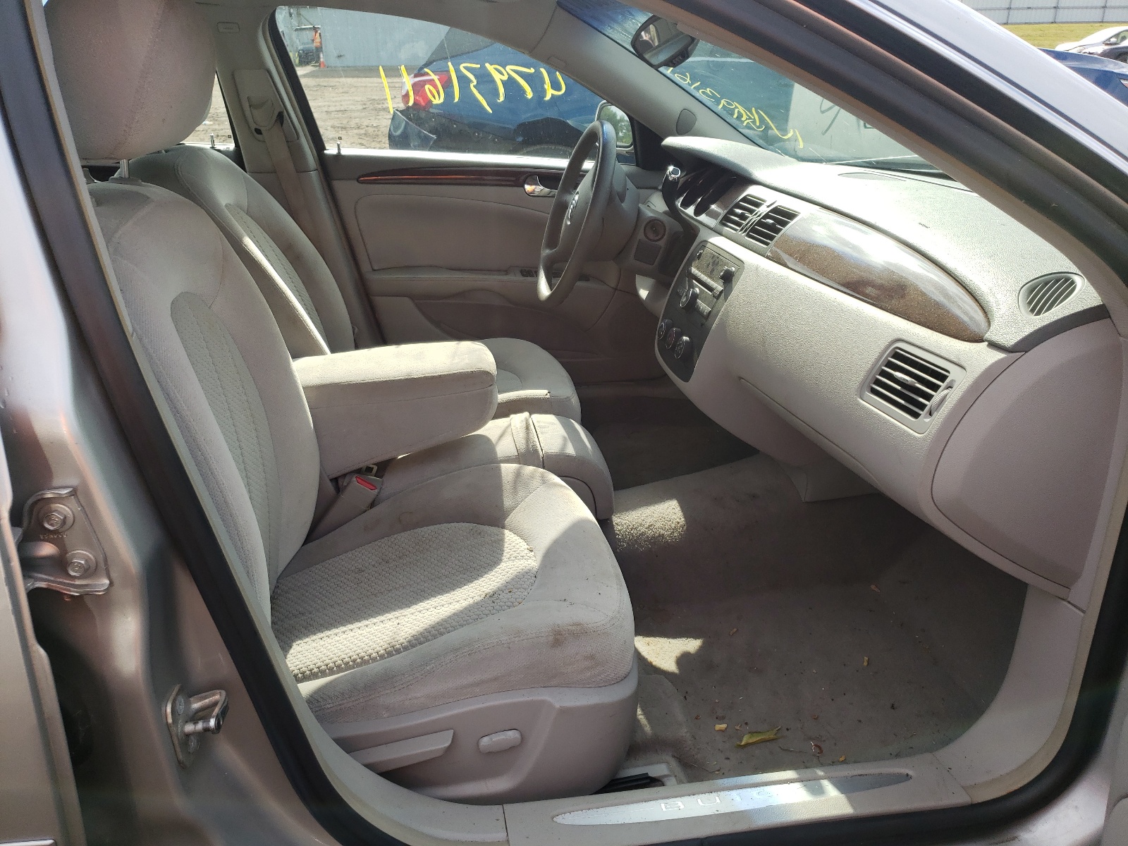 Photo 5 from auction – 2006 BUICK LUCERNE CX with VIN 1G4HP57276U212135