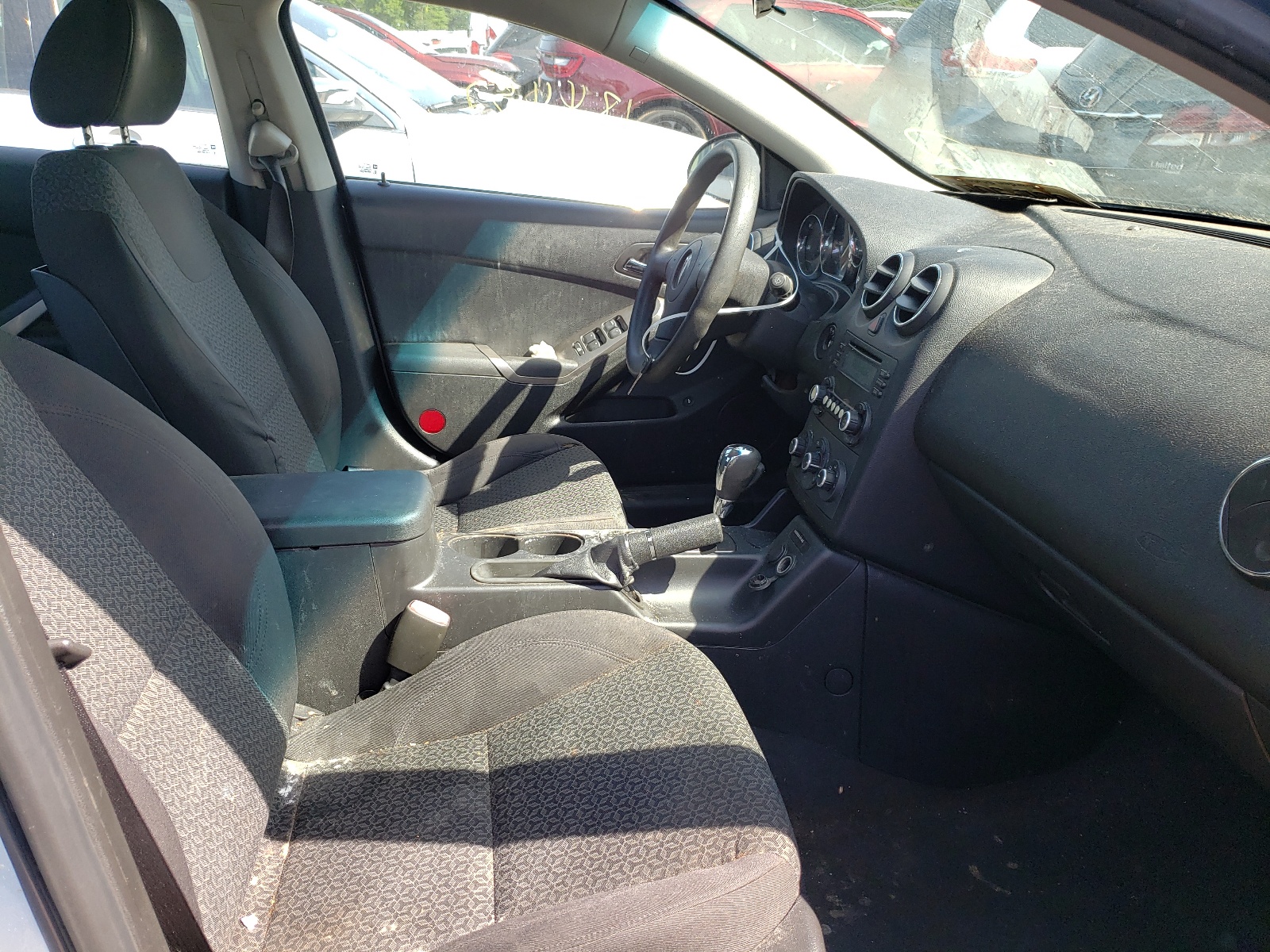 Photo 5 from auction – 2007 PONTIAC G6 with VIN 1G2ZF58B774275882