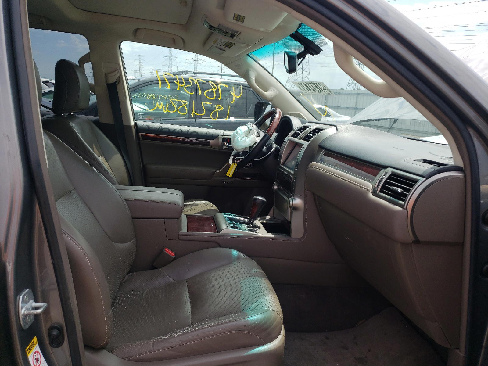 Photo 5 from auction – 2010 LEXUS GX 460 PRE with VIN JTJJM7FXXA5004337