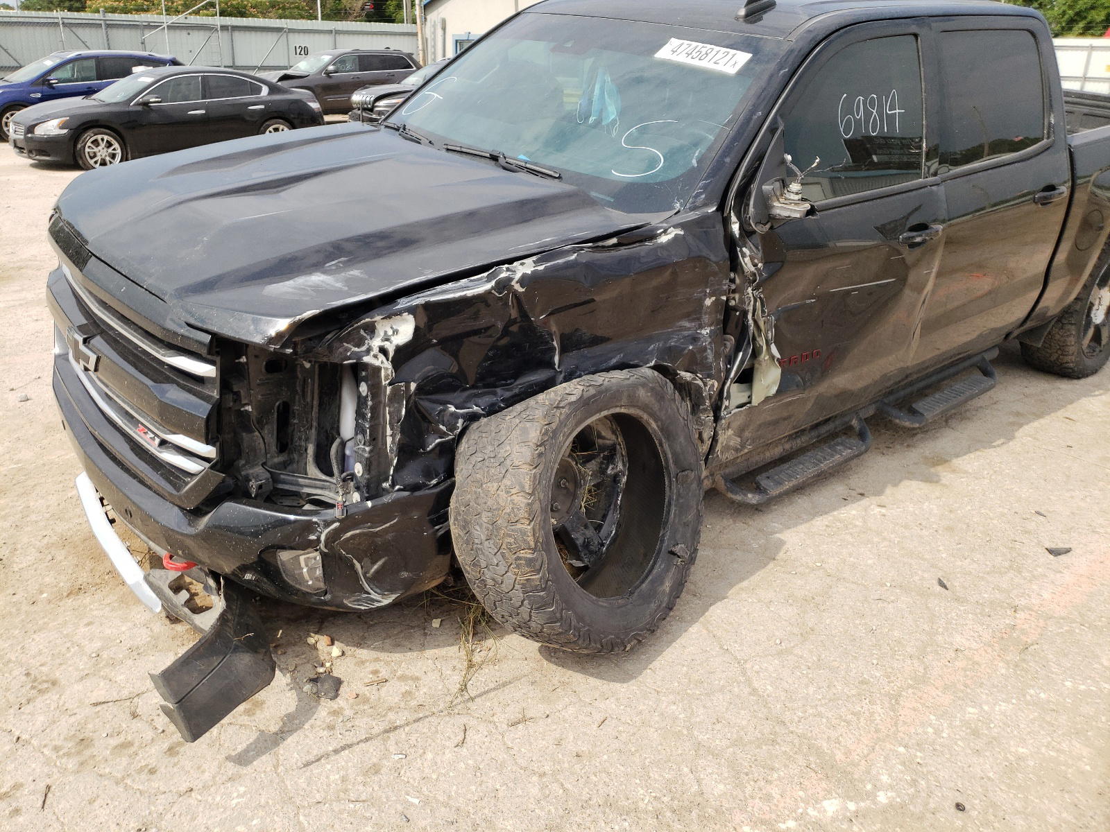 Photo 9 from auction – 2018 CHEVROLET SILVERADO with VIN 3GCUKSEC7JG318852