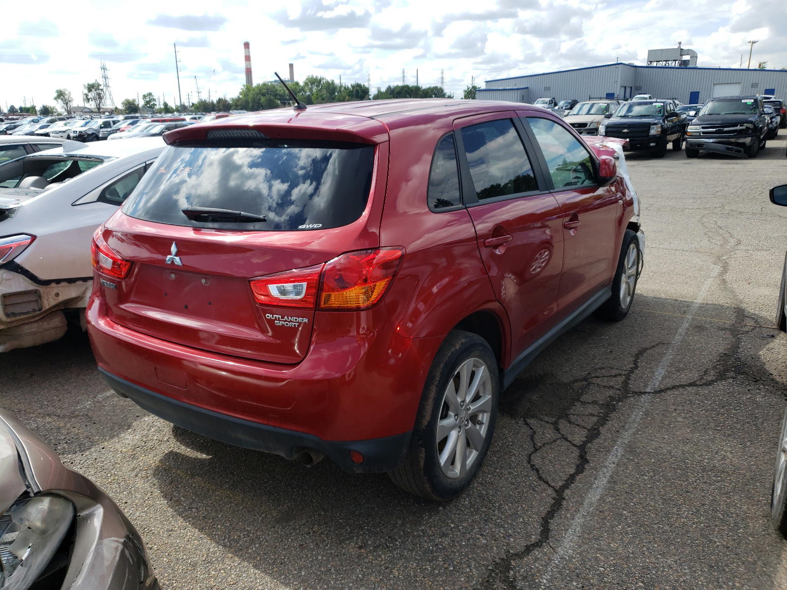 Photo 4 from auction – 2014 MITSUBISHI OUTLANDER with VIN 4A4AR3AU0EE024735