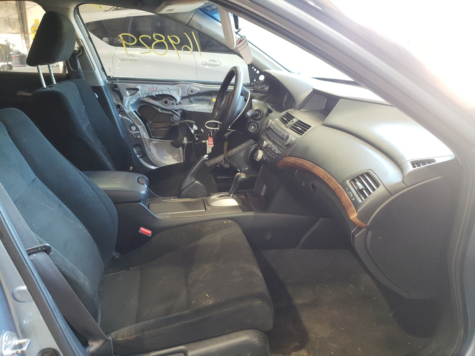 Photo 5 from auction – 2011 HONDA ACCORD EX with VIN 1HGCP2F78BA071115