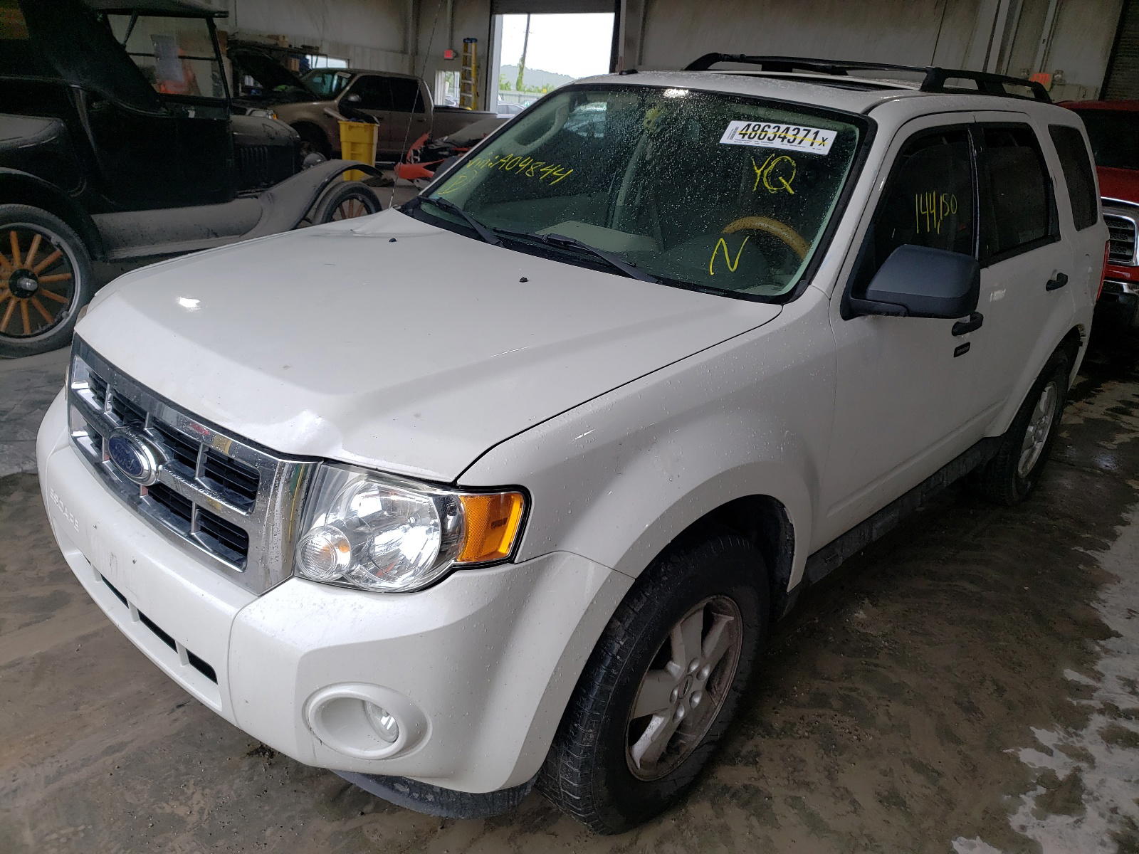 FORD ESCAPE XLT 2010 with VIN 1FMCU0D71AKA04844 - Photo from auction