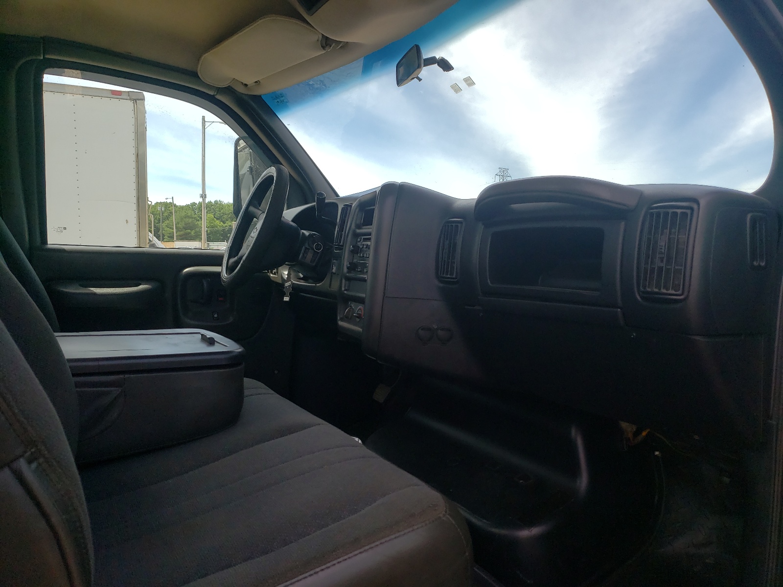 Photo 5 from auction – 2008 CHEVROLET C5500 C5C0 with VIN 1GBE5C1G58F410469