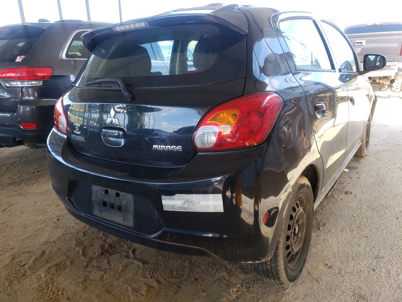 Photo 4 from auction – 2014 MITSUBISHI MIRAGE with VIN ML32A3HJ5EH024620