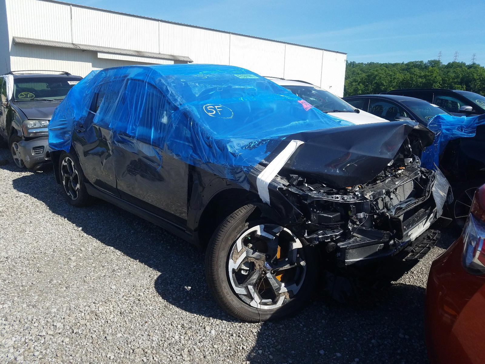 SUBARU CROSSTREK 2021 with VIN JF2GTHNC6M8254389 - Photo from auction