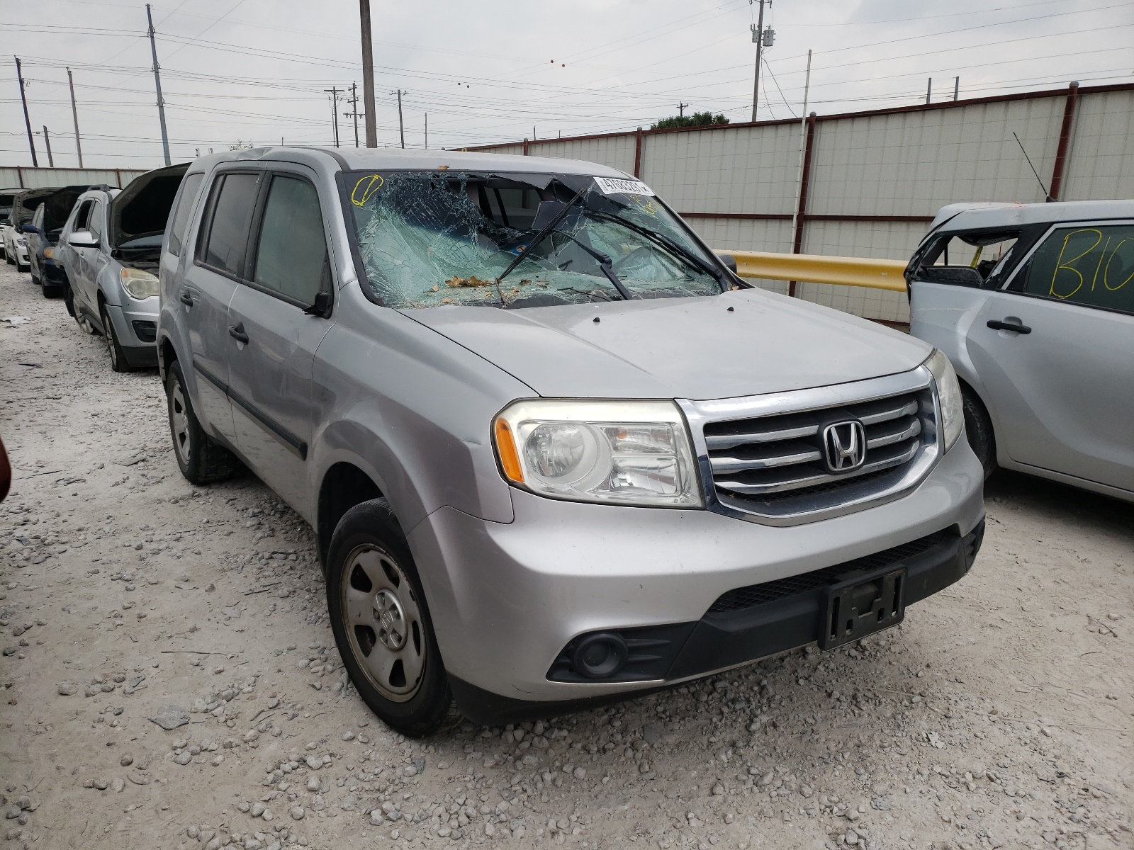 صورة رقم 1 من المزاد - 2012 HONDA PILOT LX مع VIN 5FNYF3H23CB005742