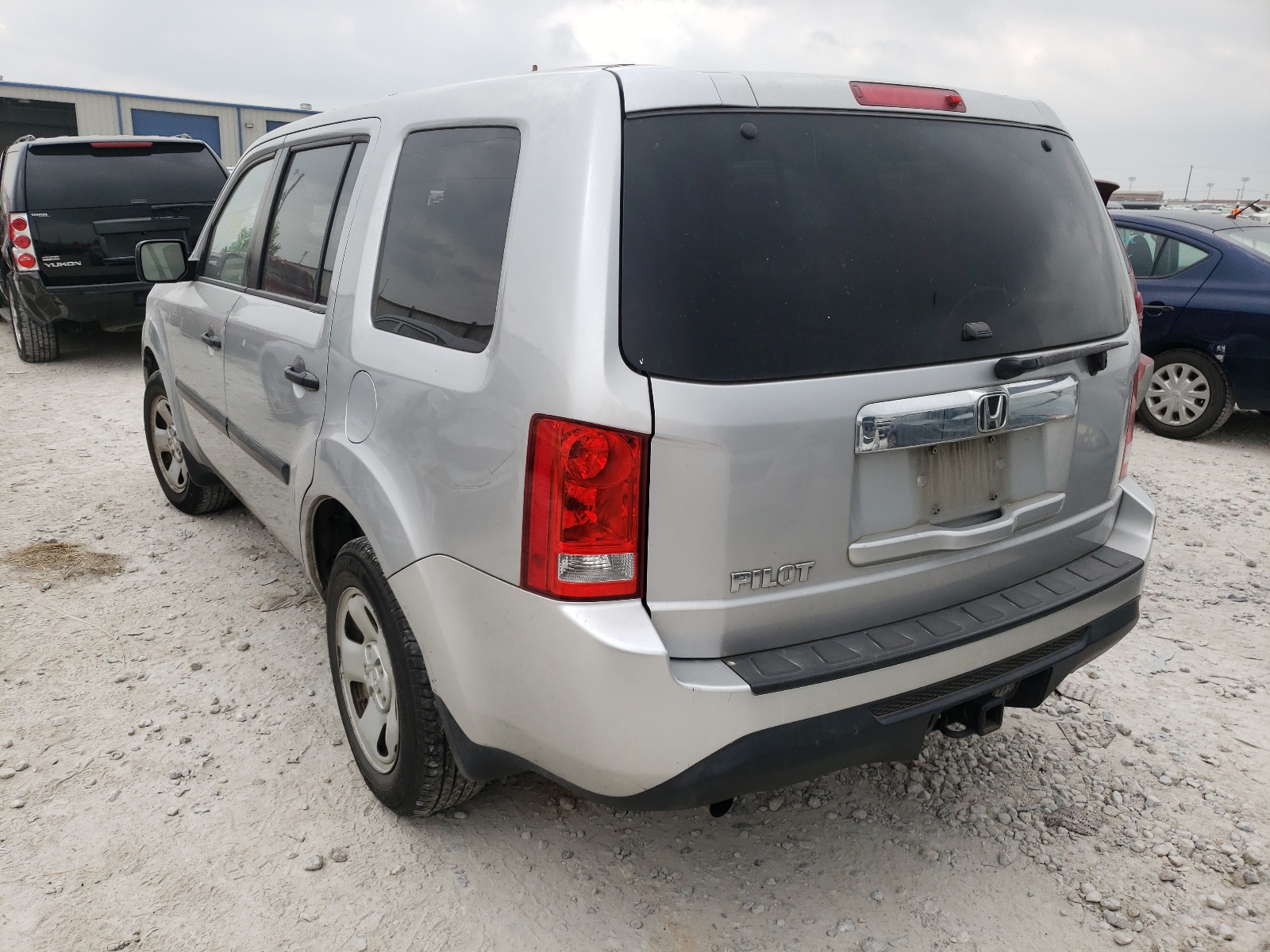 صورة رقم 3 من المزاد - 2012 HONDA PILOT LX مع VIN 5FNYF3H23CB005742