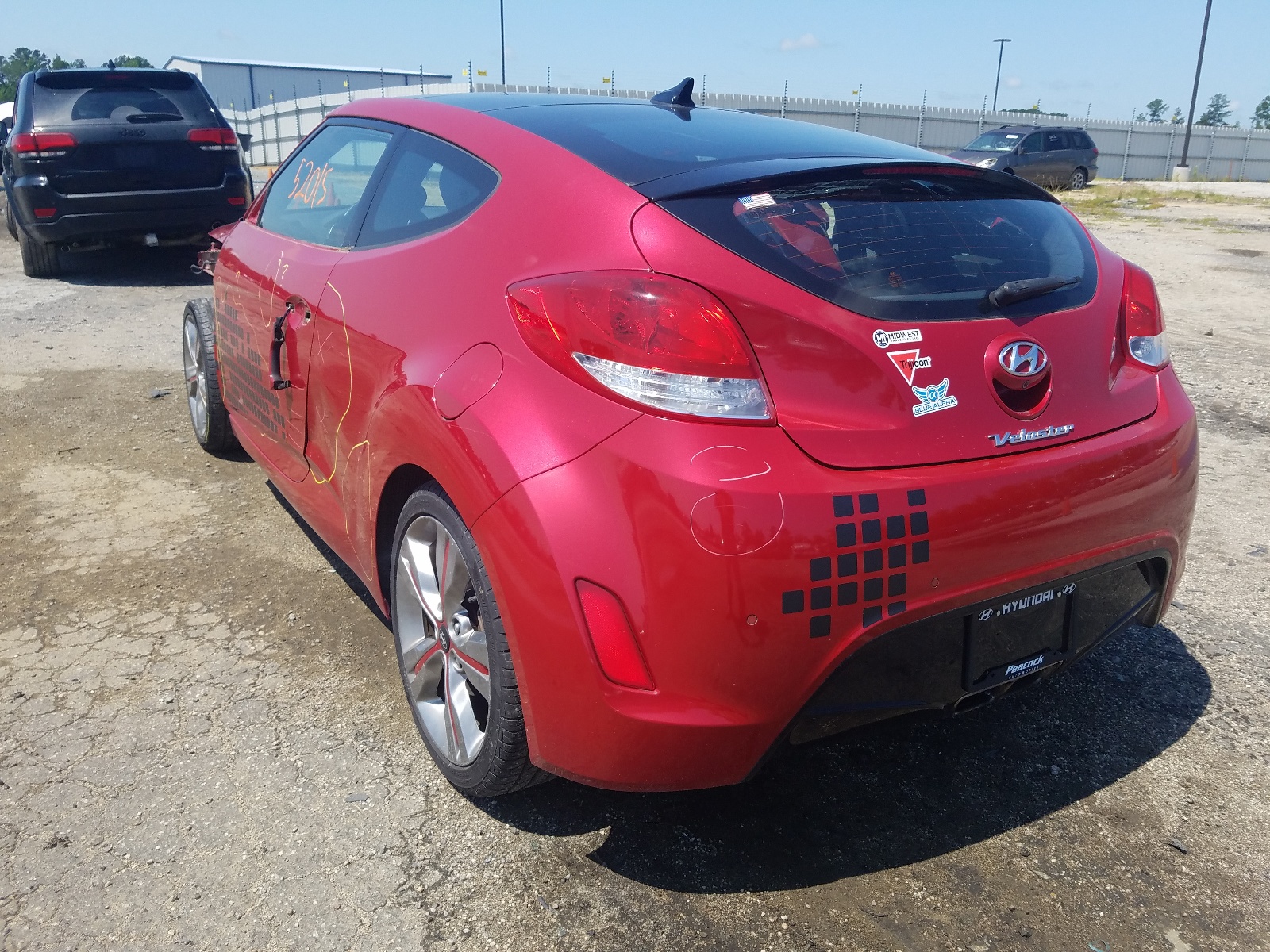 Zdjęcie 3 z aukcji – 2016 HYUNDAI VELOSTER z VIN KMHTC6AD0GU250605
