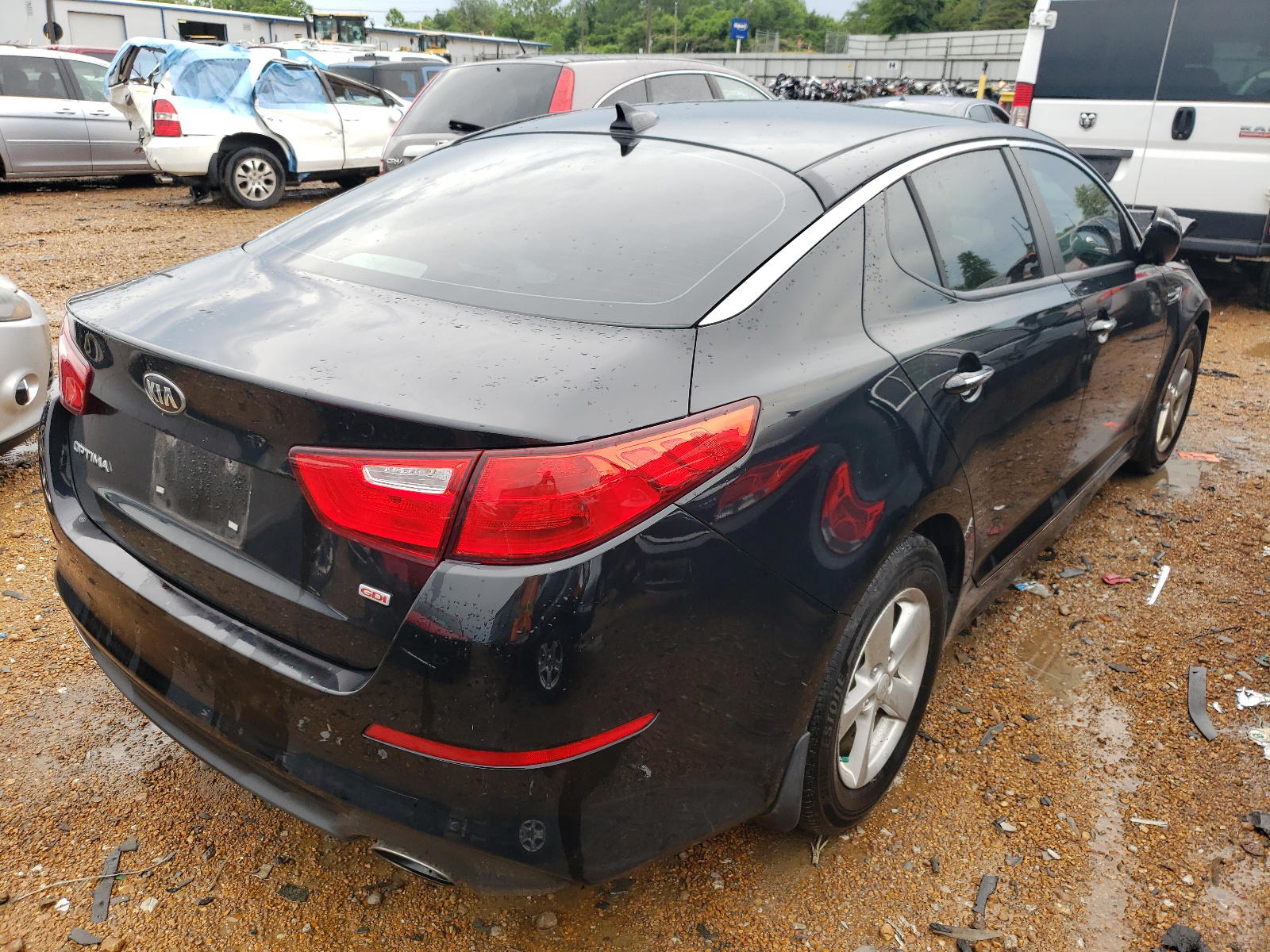 Photo 4 from auction – 2015 KIA OPTIMA LX with VIN 5XXGM4A71FG456540