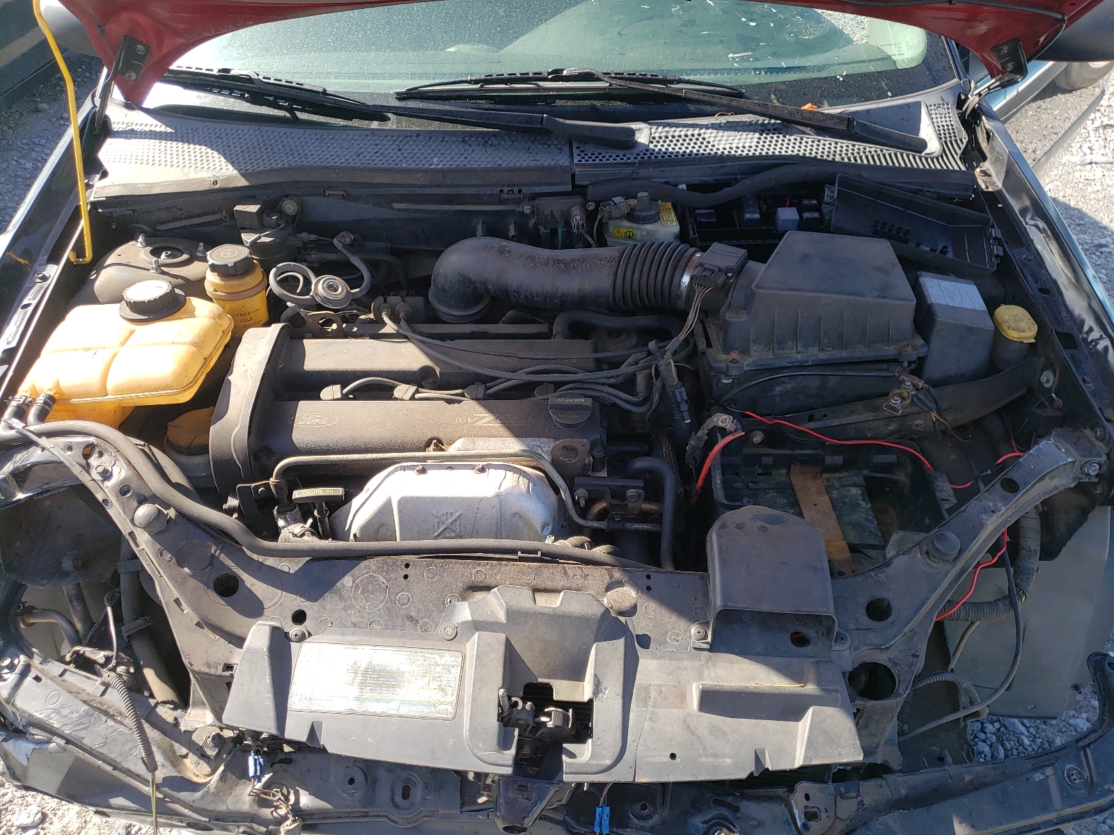 Photo 7 from auction – 2004 FORD FOCUS ZX3 with VIN 3FAFP31344R117060