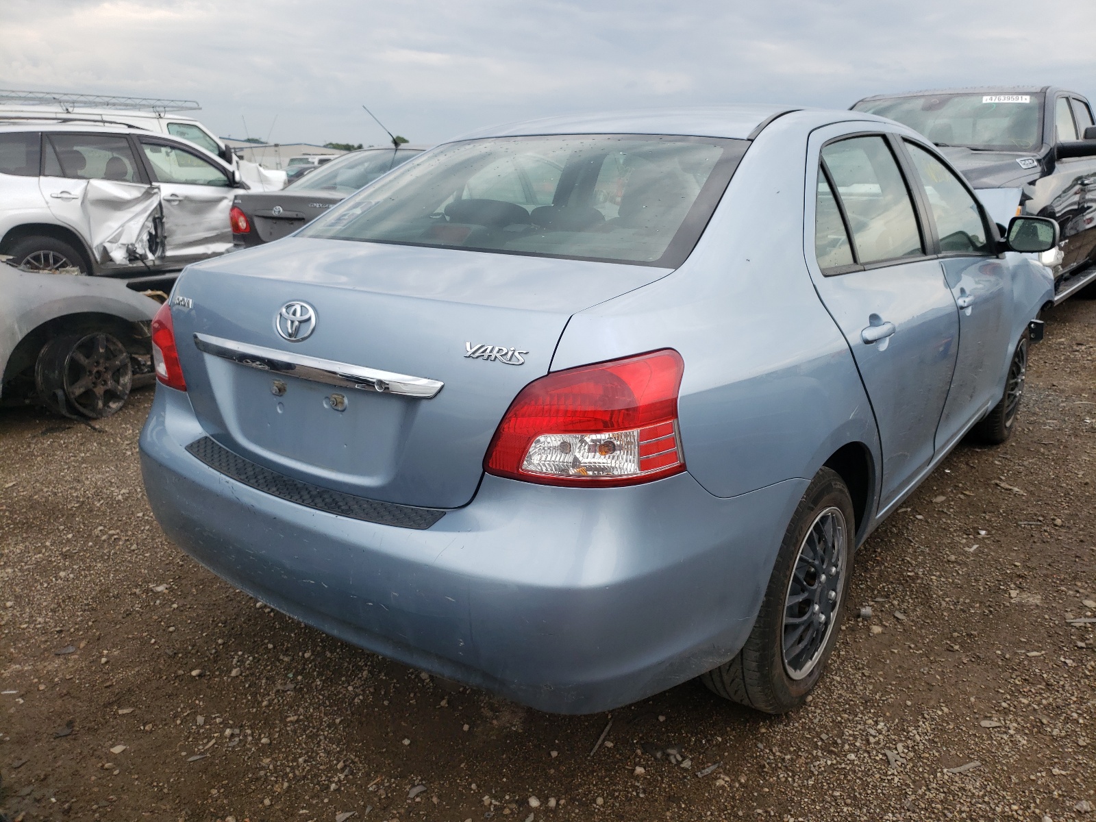 Photo 4 from auction – 2010 TOYOTA YARIS with VIN JTDBT4K35A4078430