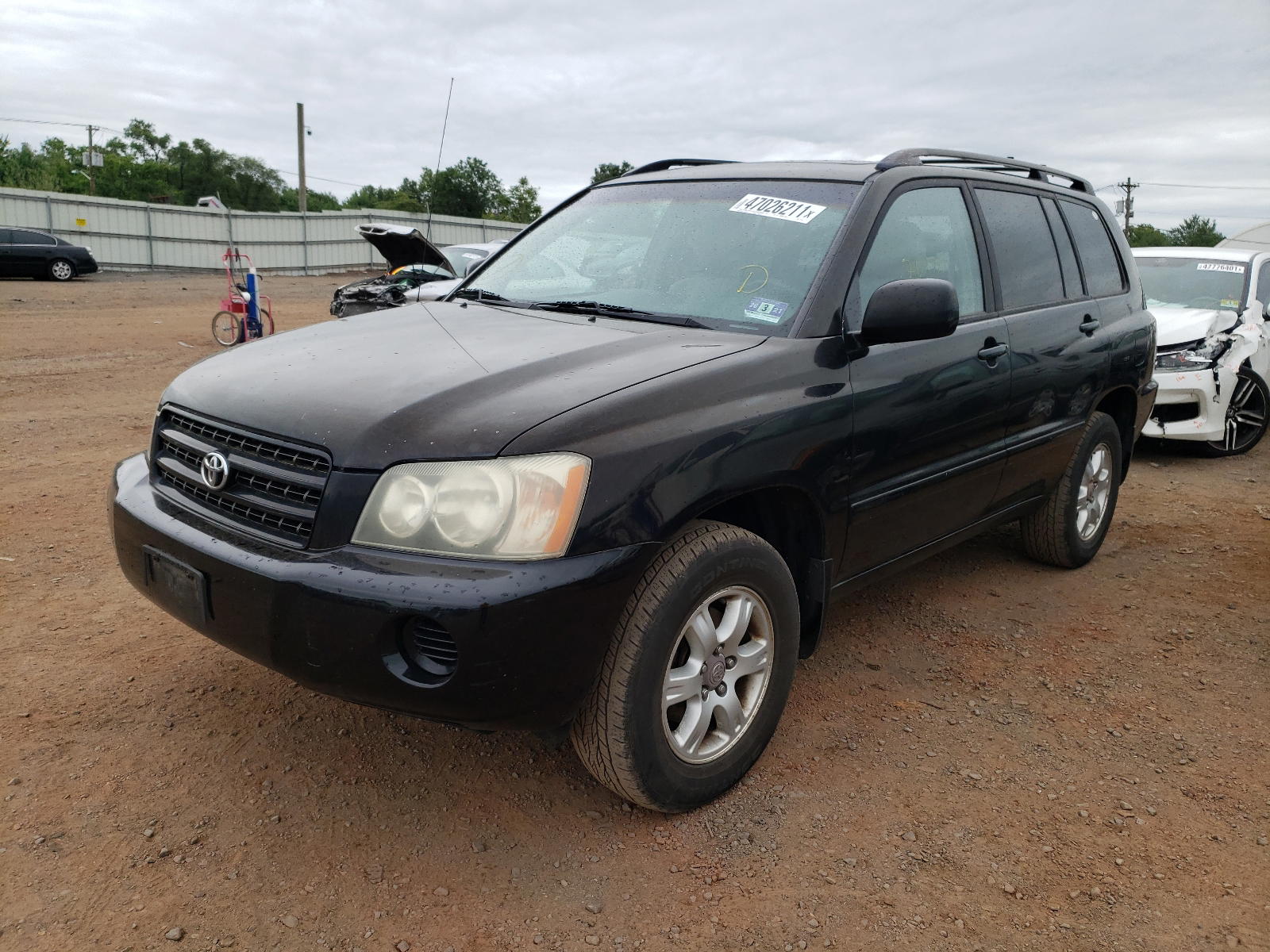 Photo 2 from auction – 2001 TOYOTA HIGHLANDER with VIN JTEHF21AX10010312