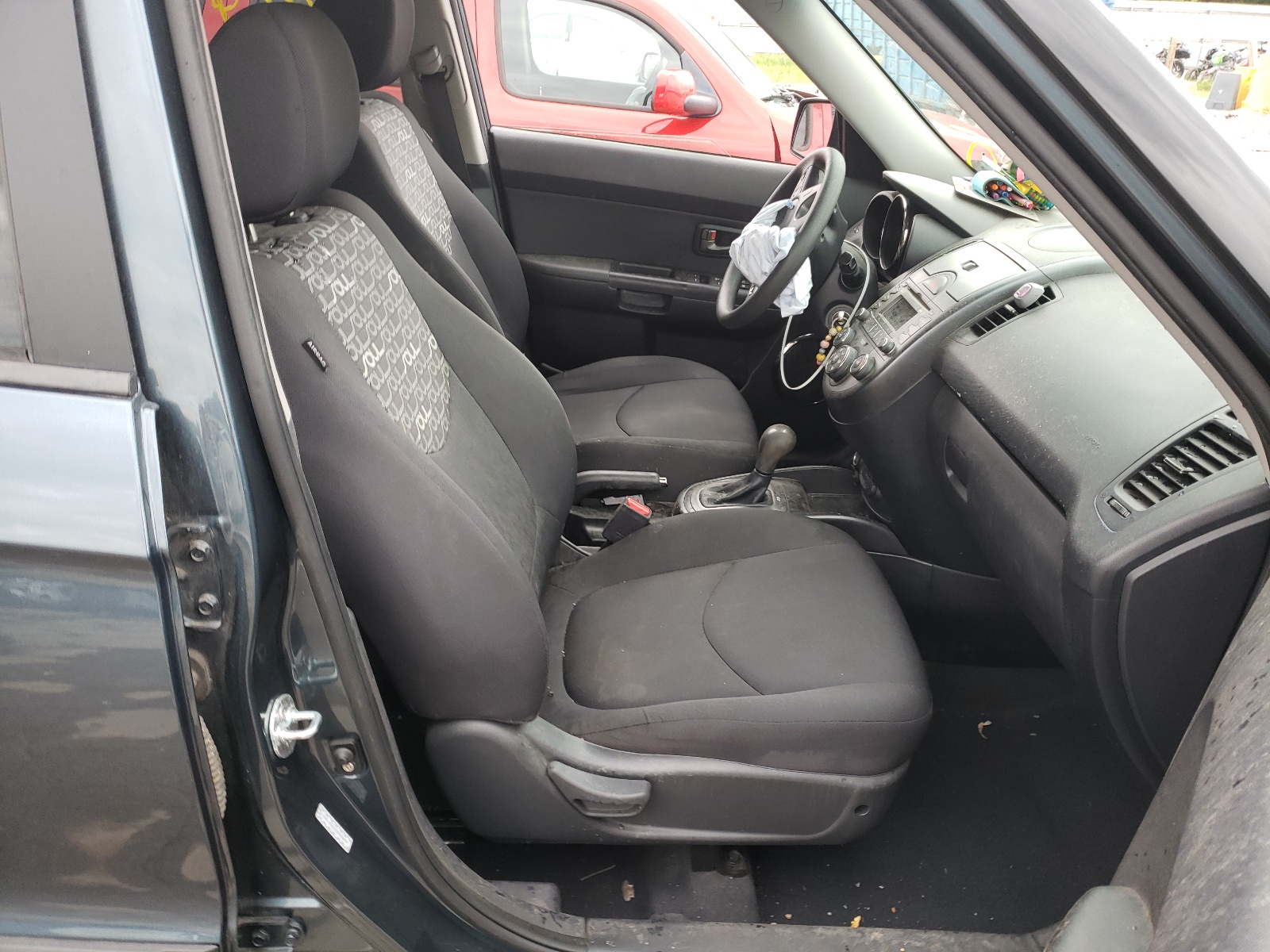 صورة رقم 5 من المزاد - 2011 KIA SOUL + مع VIN KNDJT2A21B7348830