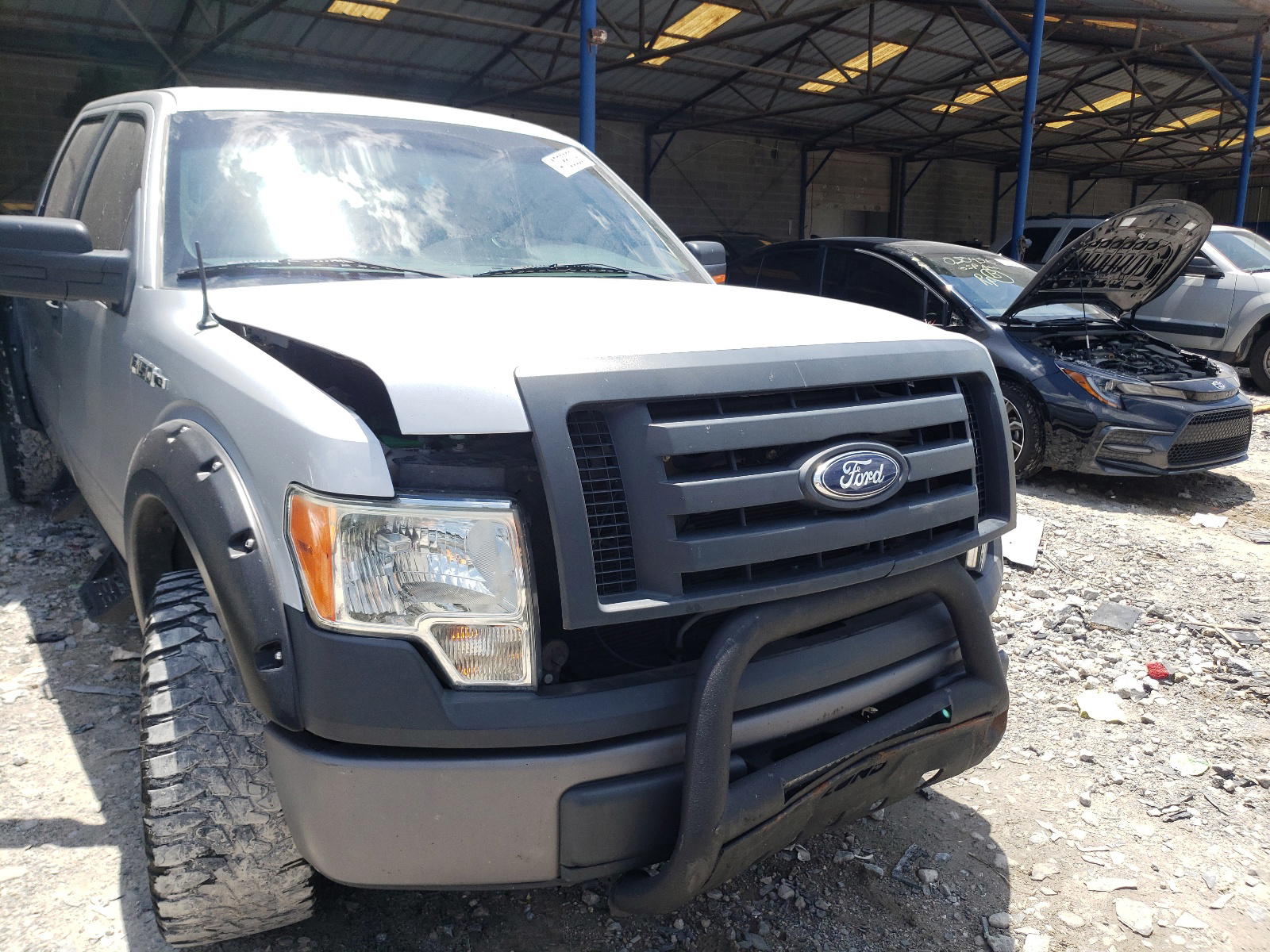 Photo 9 from auction – 2012 FORD F150 SUPER with VIN 1FTFW1CF0CKD83882