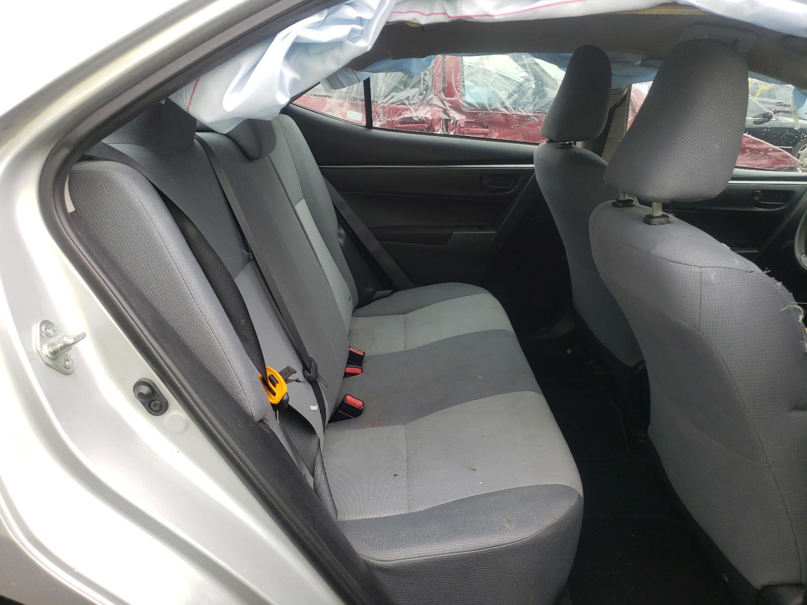 Photo 6 from auction – 2014 TOYOTA COROLLA L with VIN 5YFBURHEXEP070684