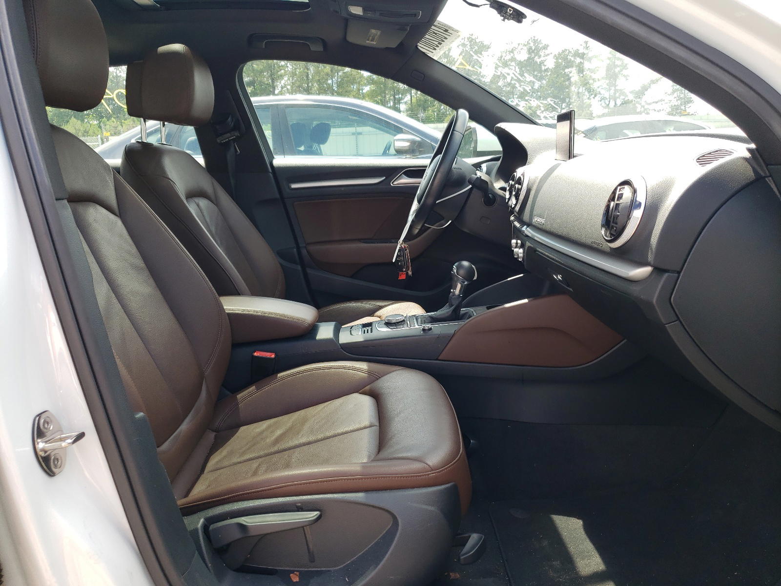 Photo 5 from auction – 2016 AUDI A3 PREMIUM with VIN WAUB8GFF7G1018843