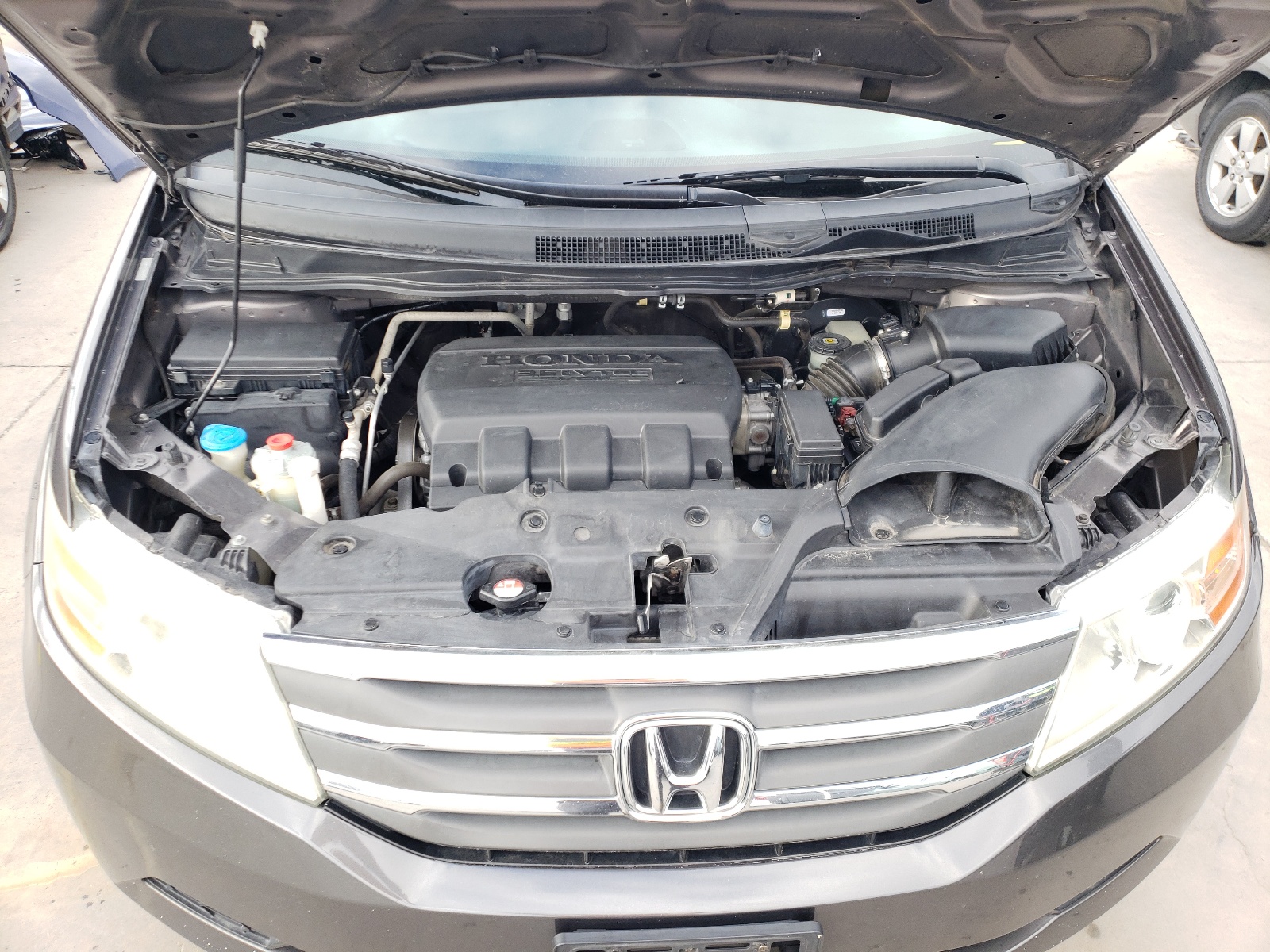 Photo 7 from auction – 2012 HONDA ODYSSEY EX with VIN 5FNRL5H63CB116514