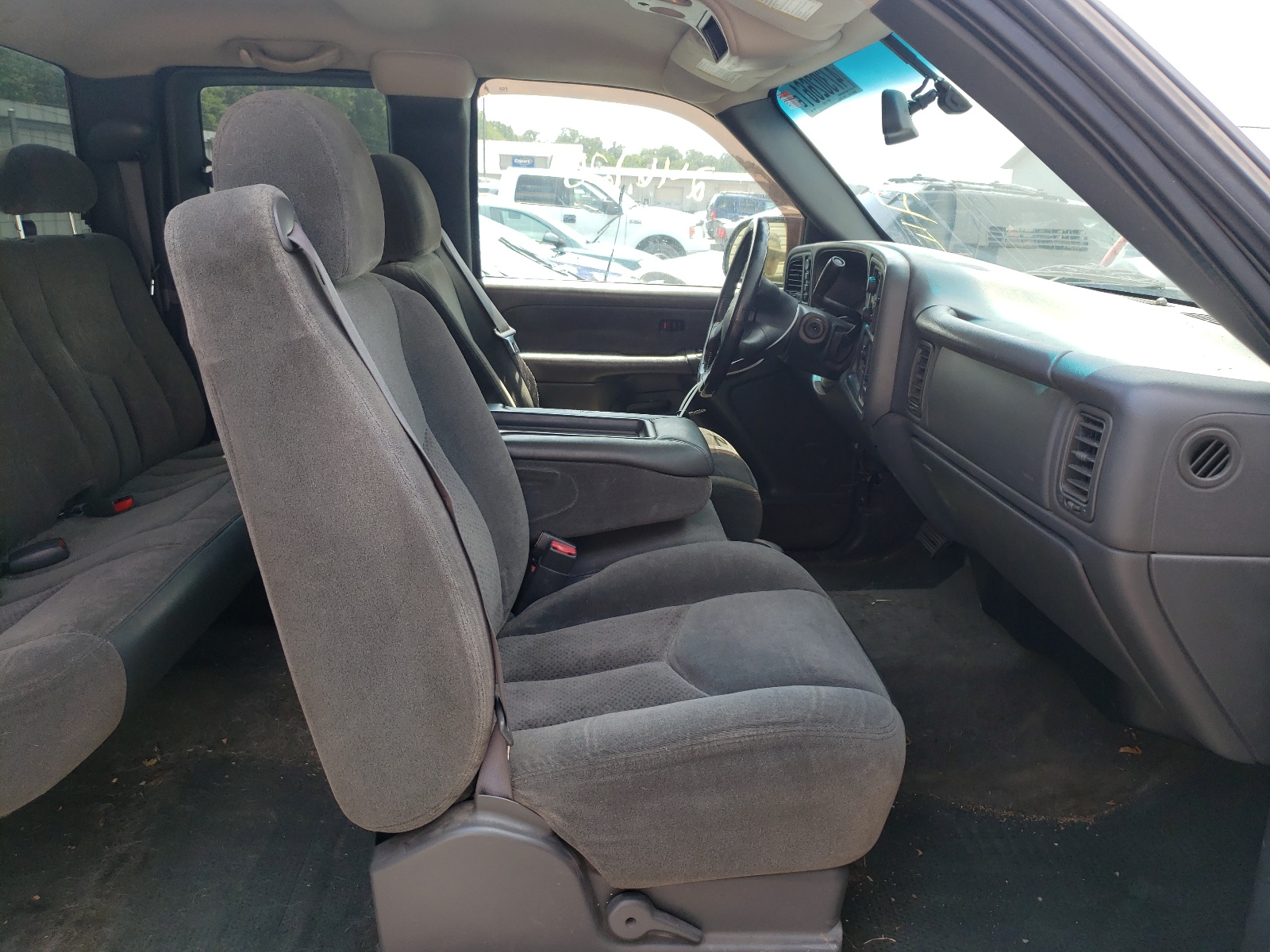 صورة رقم 5 من المزاد - 2003 CHEVROLET SILVERADO مع VIN 2GCEK19T631223820