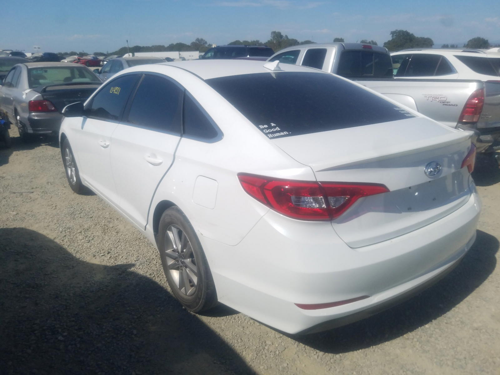 Photo 3 from auction – 2015 HYUNDAI SONATA SE with VIN 5NPE24AF6FH123727