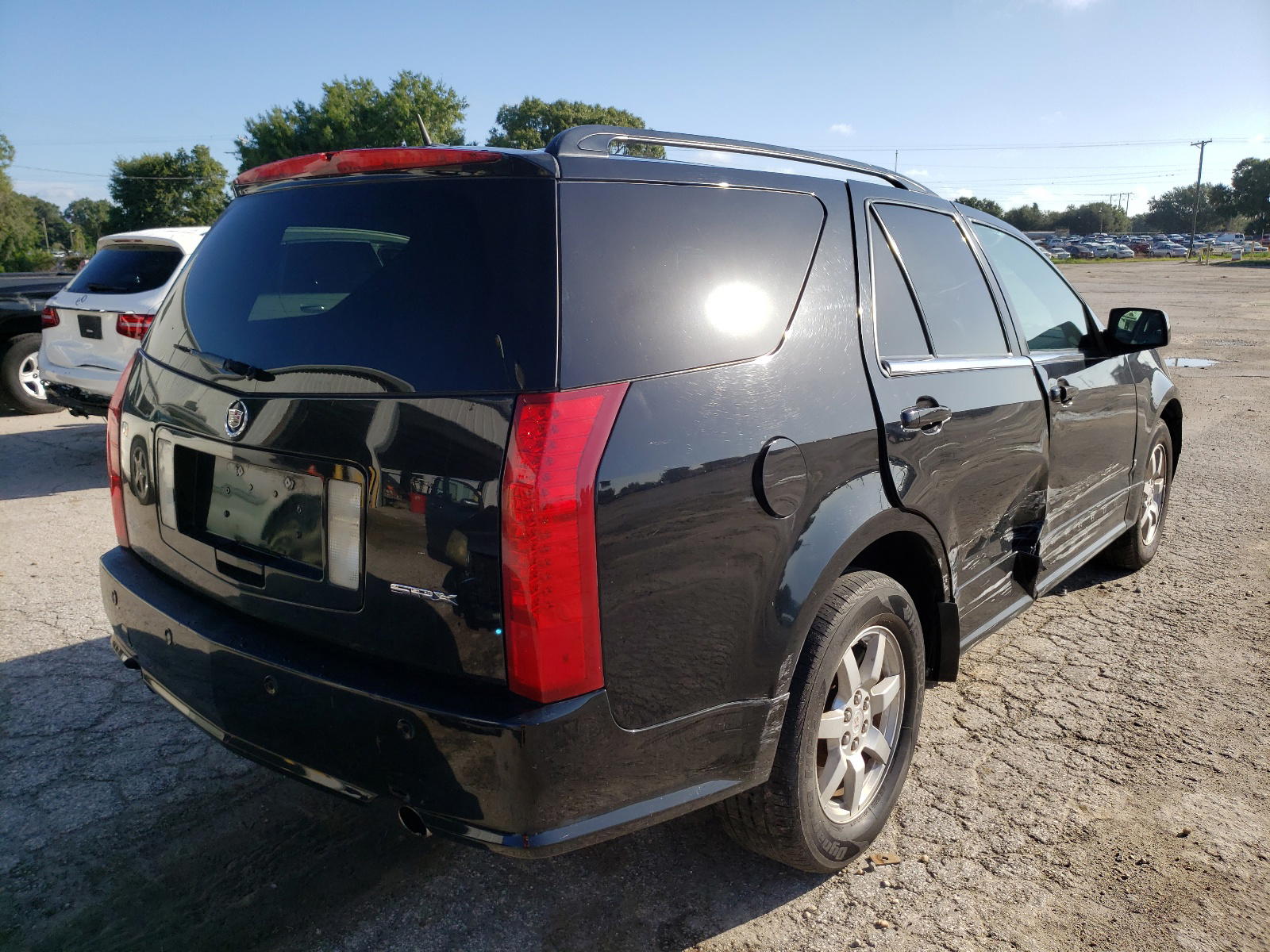 Photo 4 from auction – 2009 CADILLAC SRX with VIN 1GYEE637590101304