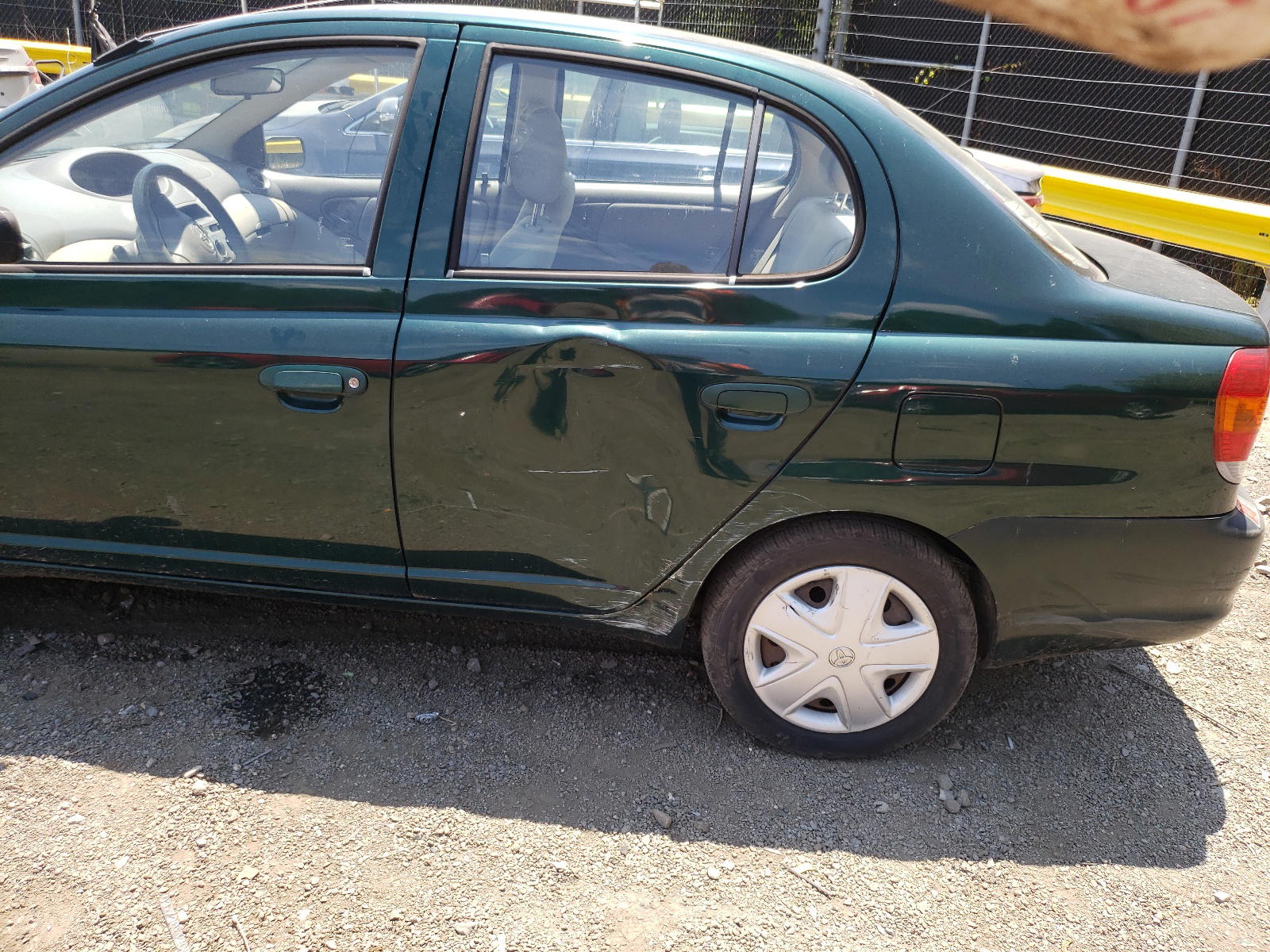 Photo 9 from auction – 2003 TOYOTA ECHO with VIN JTDBT123930286528