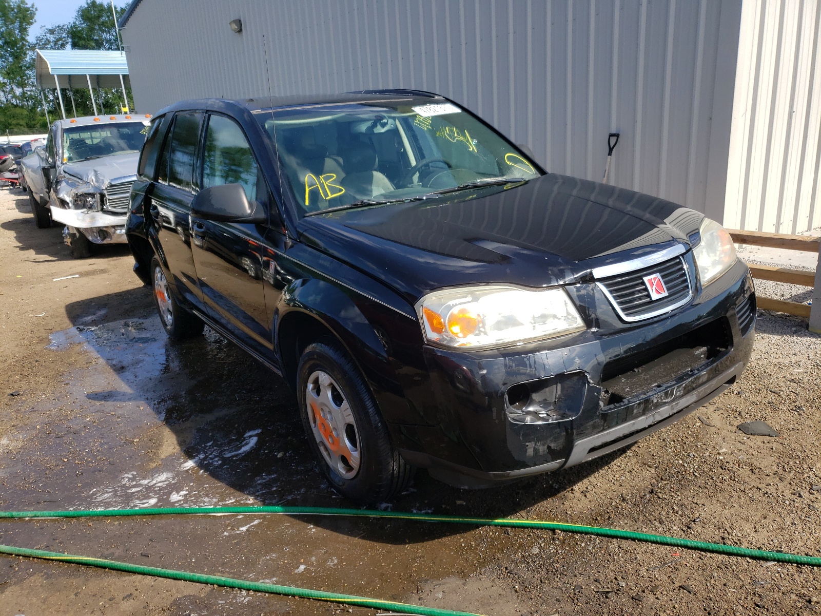 Photo 1 from auction – 2006 SATURN VUE with VIN 5GZCZ33D76S899437