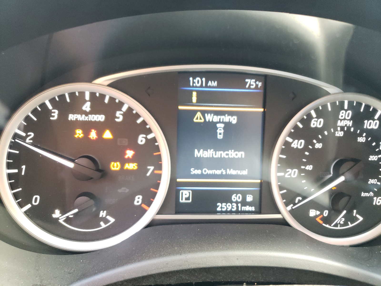 Photo 8 from auction – 2019 NISSAN SENTRA S with VIN 3N1AB7AP1KY253116