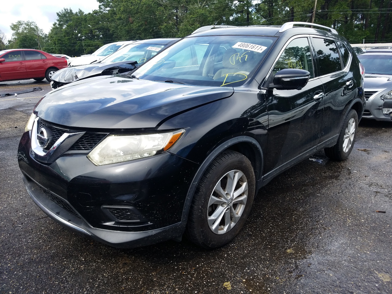 Photo 2 from auction – 2015 NISSAN ROGUE S with VIN KNMAT2MTXFP575542