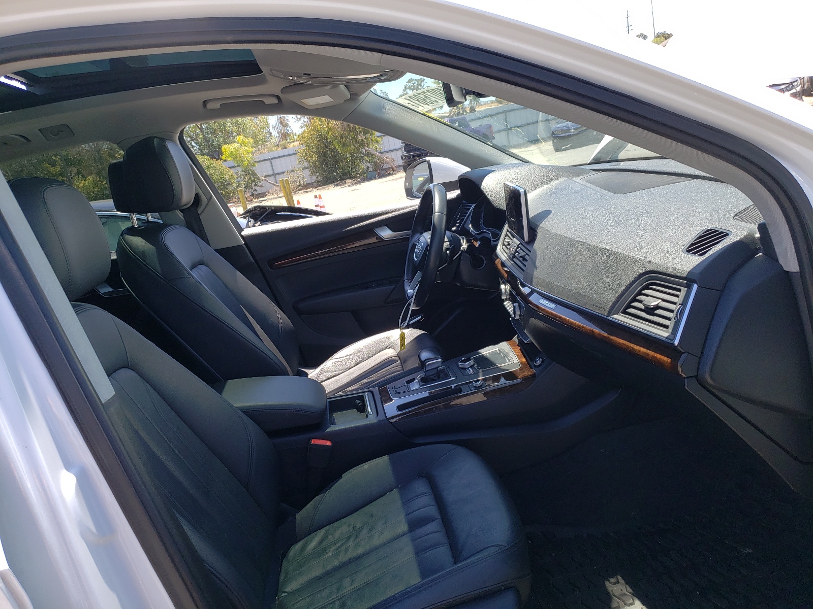 Photo 5 from auction – 2018 AUDI Q5 PREMIUM with VIN WA1ANAFY8J2010137