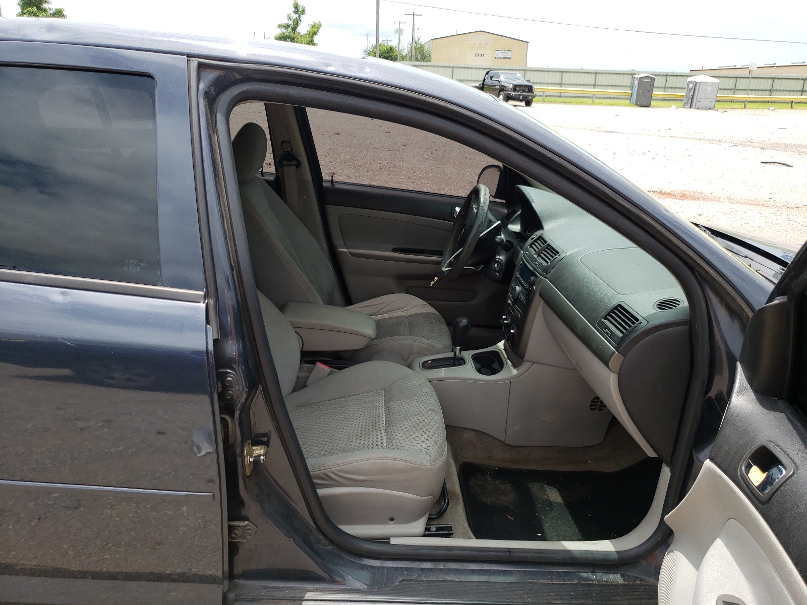 Photo 5 from auction – 2008 CHEVROLET COBALT LT with VIN 1G1AL58FX87268356