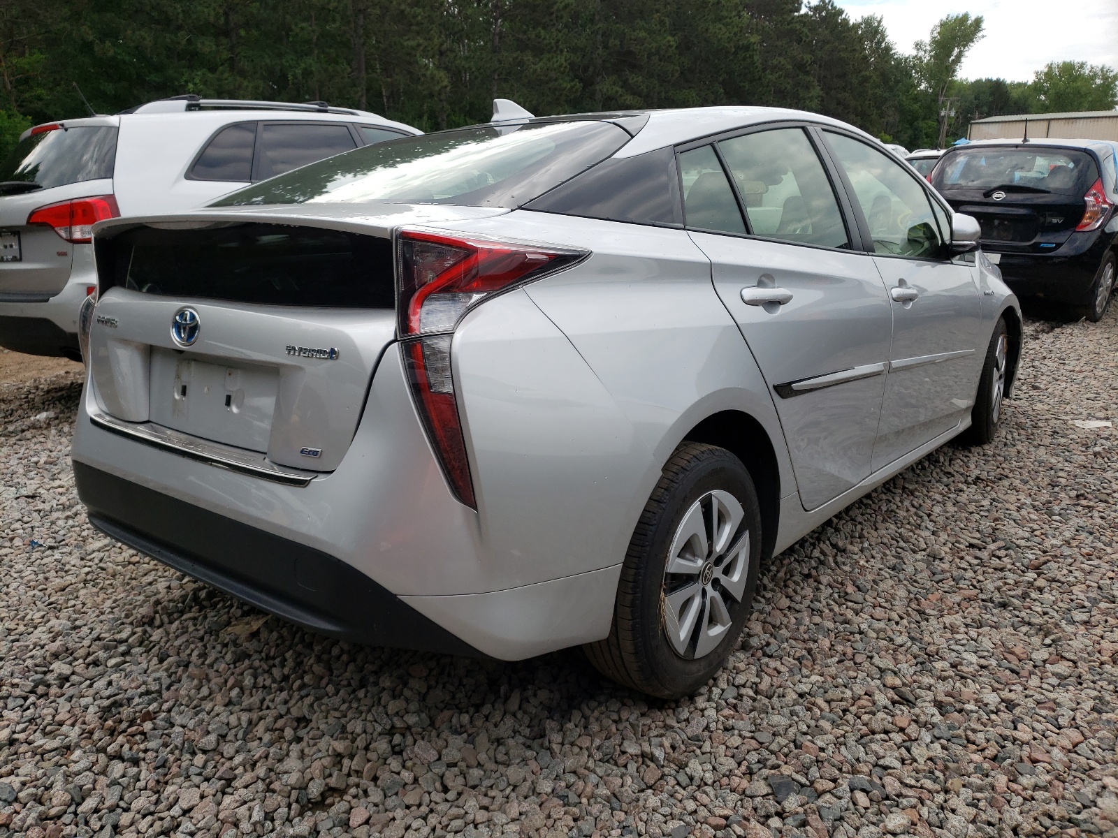 Photo 4 from auction – 2017 TOYOTA PRIUS with VIN JTDKARFU2H3033919