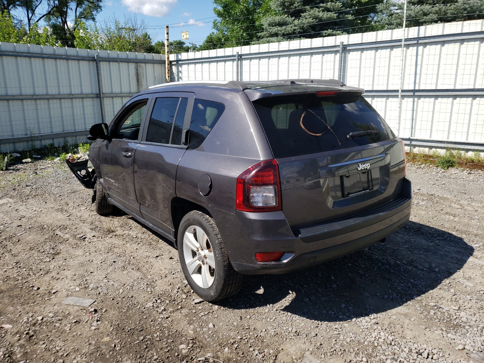 Zdjęcie 3 z aukcji – 2017 JEEP COMPASS SP z VIN 1C4NJCBA3HD147427