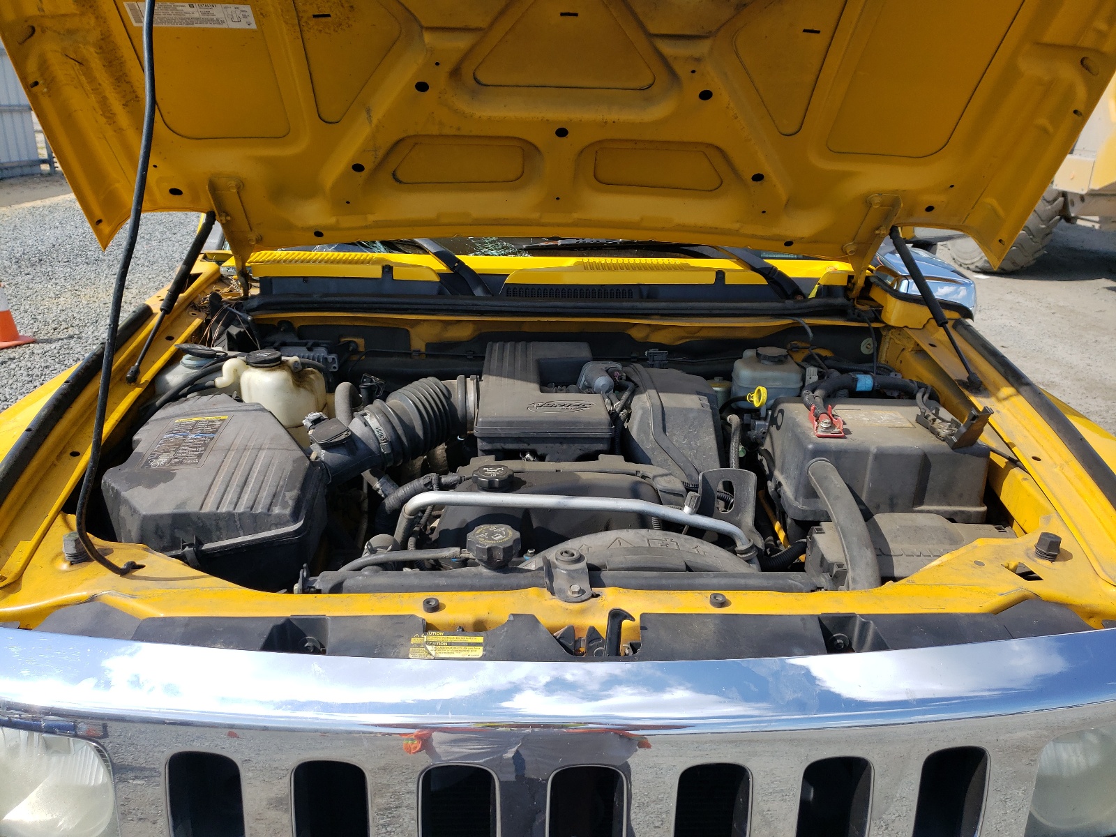 Photo 7 from auction – 2006 HUMMER H3 with VIN 5GTDN136068164750