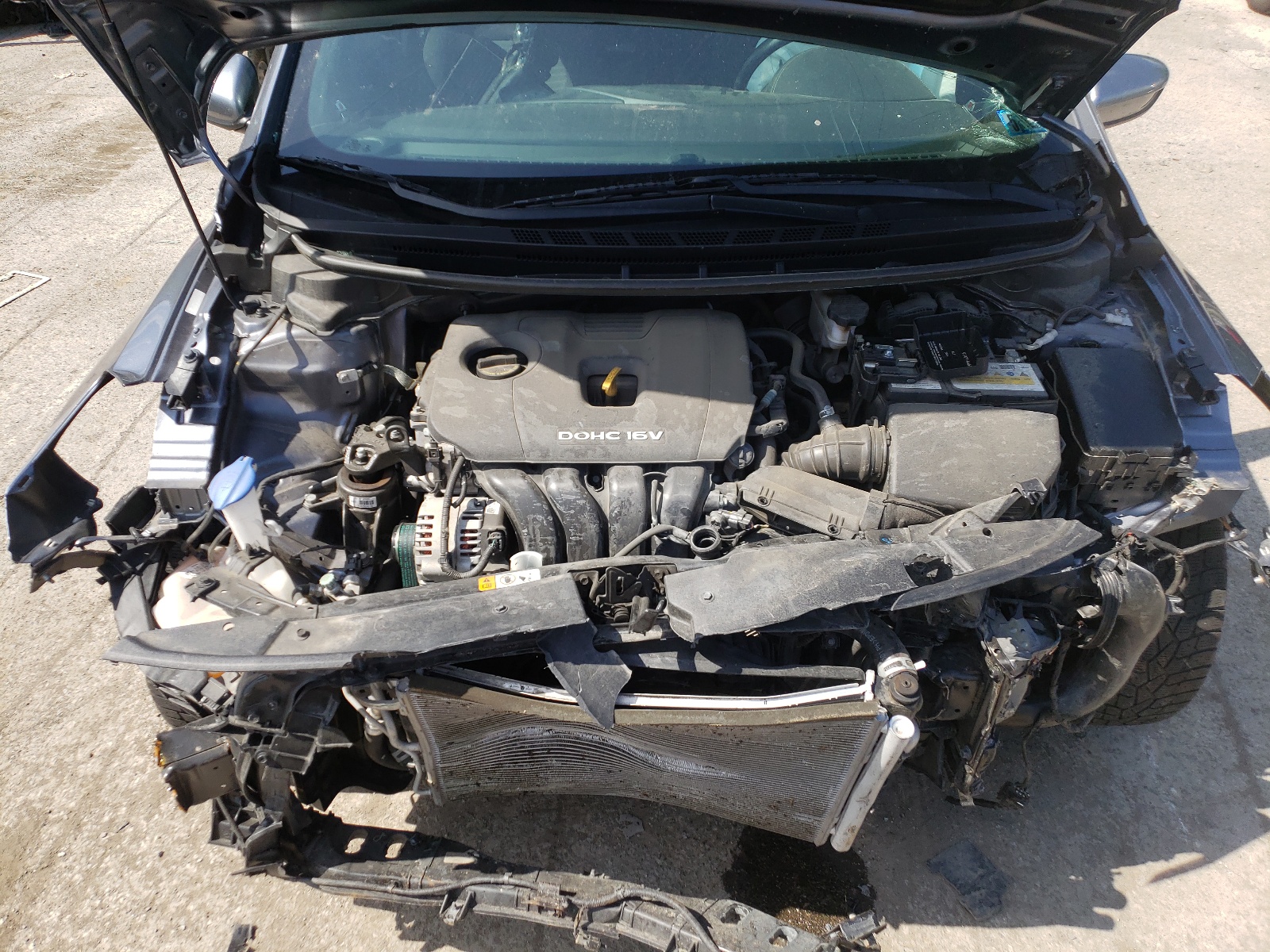 Photo 7 from auction – 2018 KIA FORTE LX with VIN 3KPFL4A7XJE250617