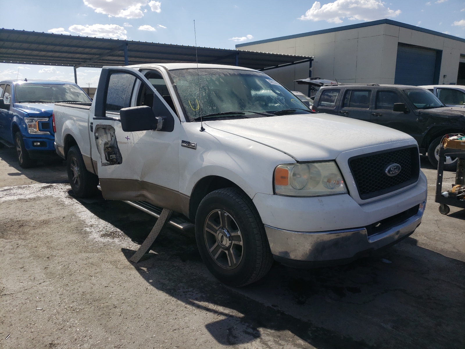 Photo 1 from auction – 2005 FORD F150 SUPER with VIN 1FTRW12W05KD37258