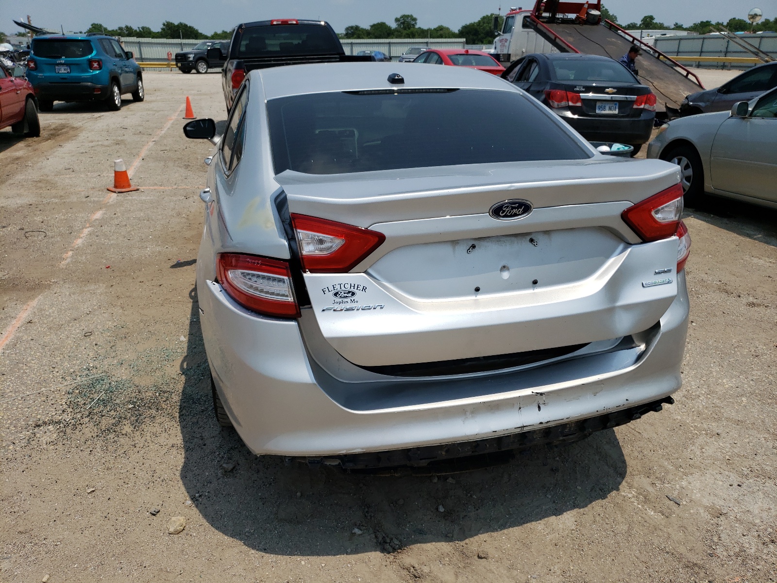Photo 9 from auction – 2013 FORD FUSION SE with VIN 3FA6P0HR9DR245335