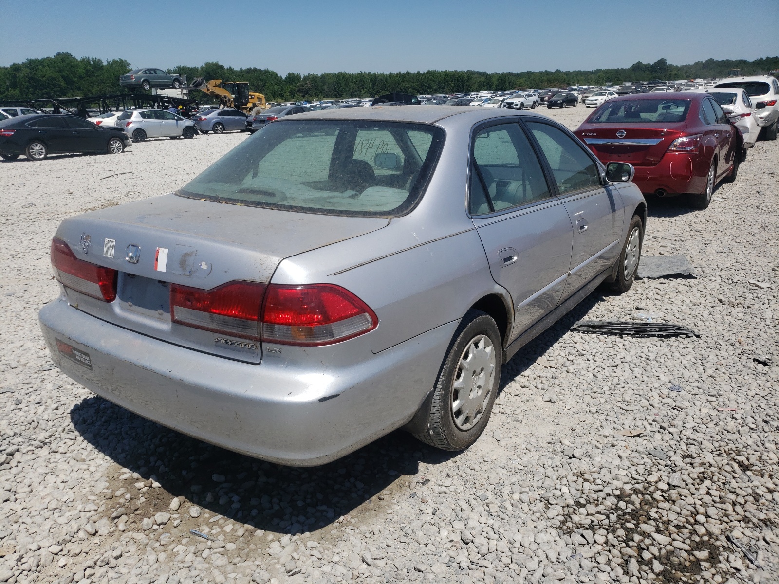 Photo 4 from auction – 2002 HONDA ACCORD with VIN 1HGCG56492A044139