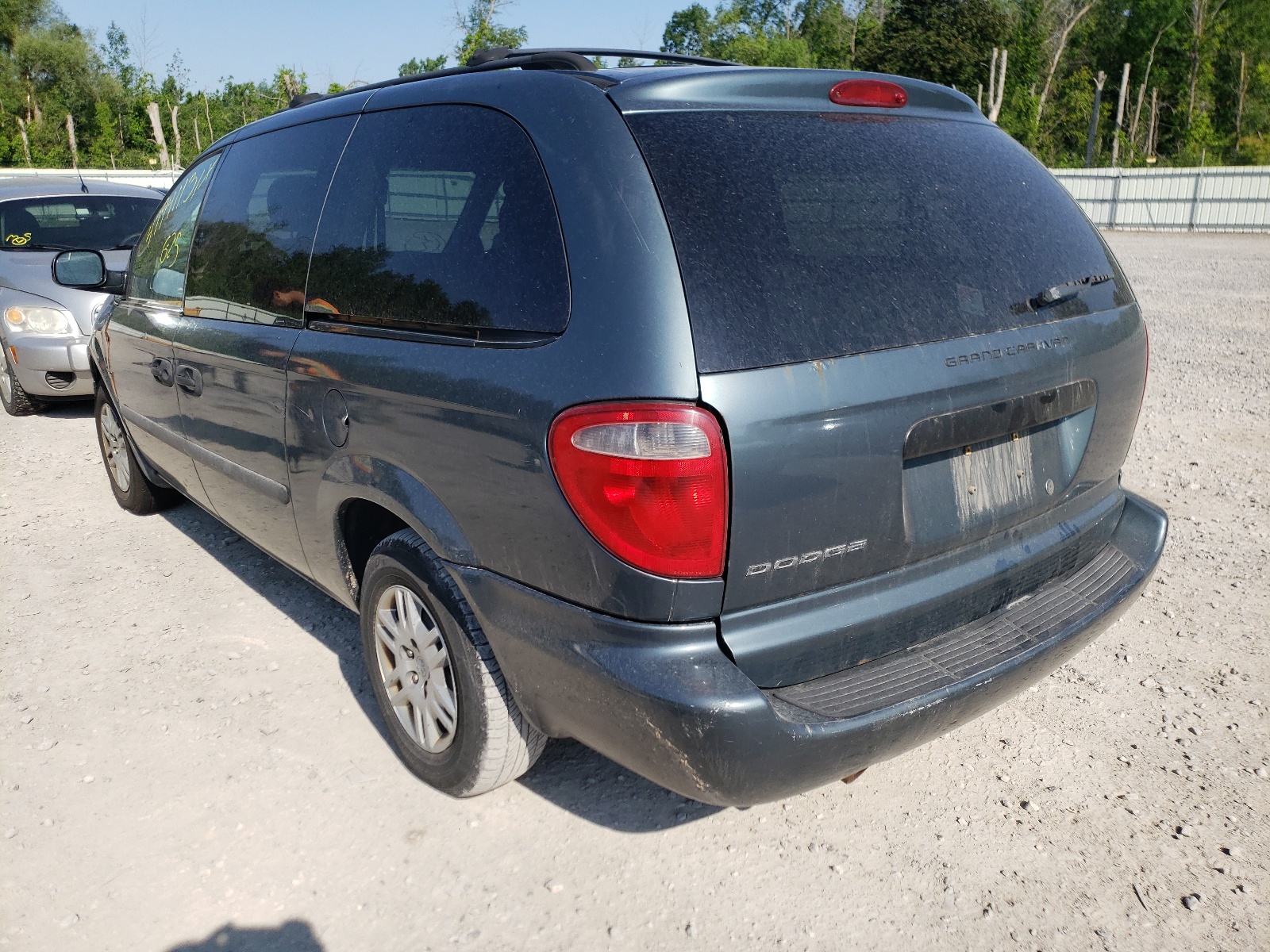 Photo 3 from auction – 2006 DODGE GRAND CARA with VIN 1D4GP24R46B677521