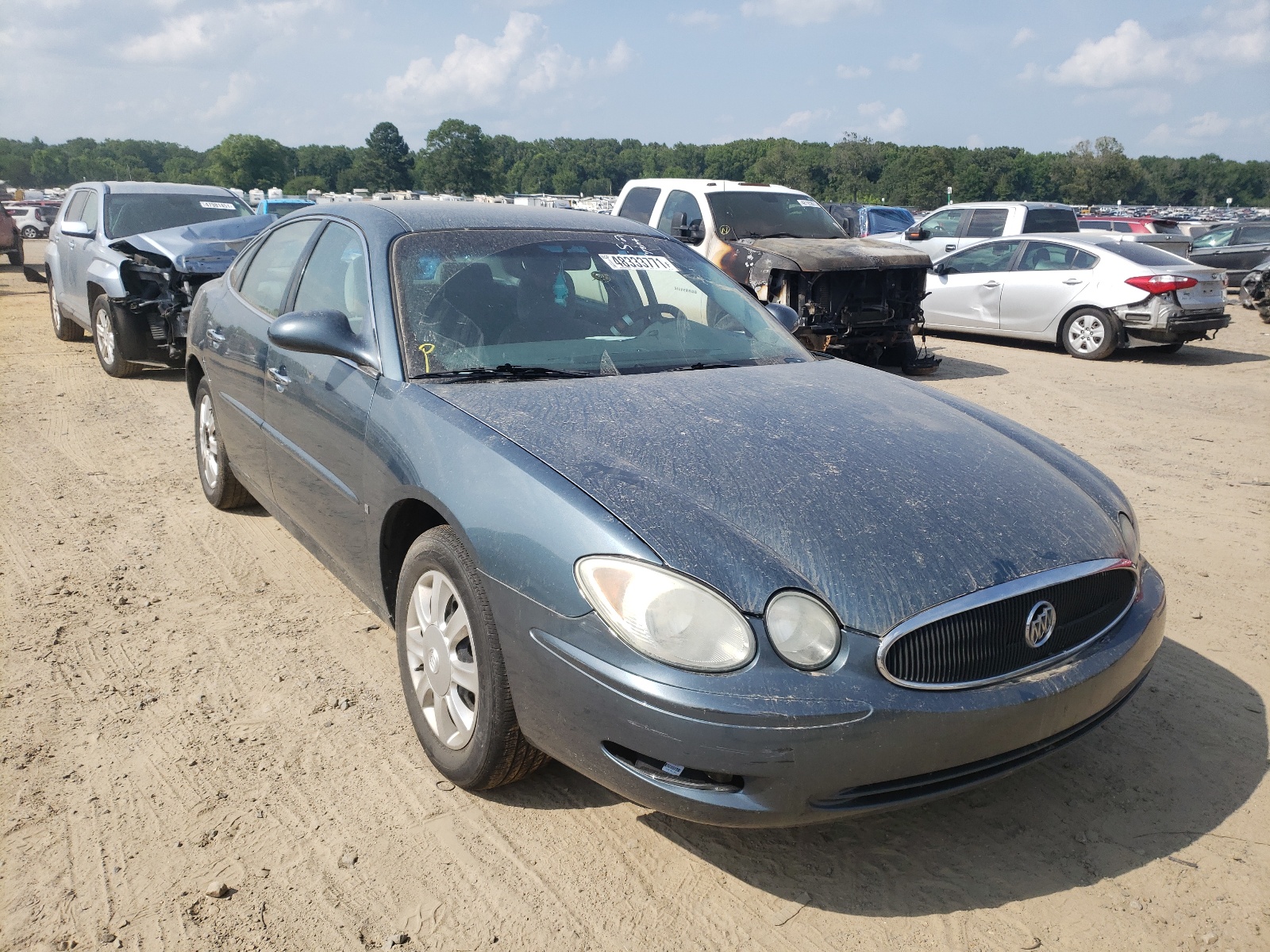 BUICK LACROSSE C 2006 with VIN 2G4WC582761103378 - Photo from auction