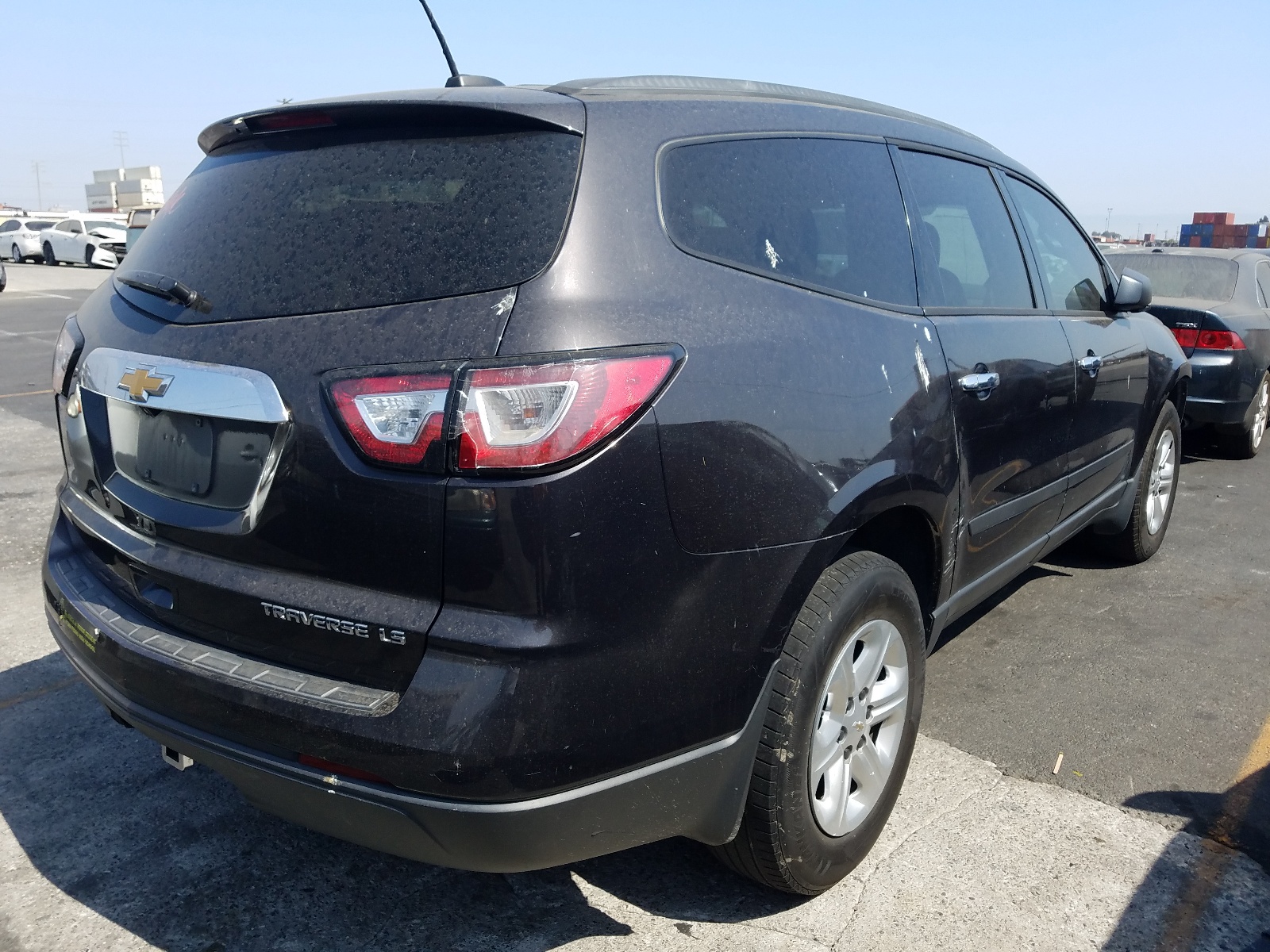 Foto 4 de la subasta – 2016 CHEVROLET TRAVERSE L con VIN 1GNKRFKD2GJ299780
