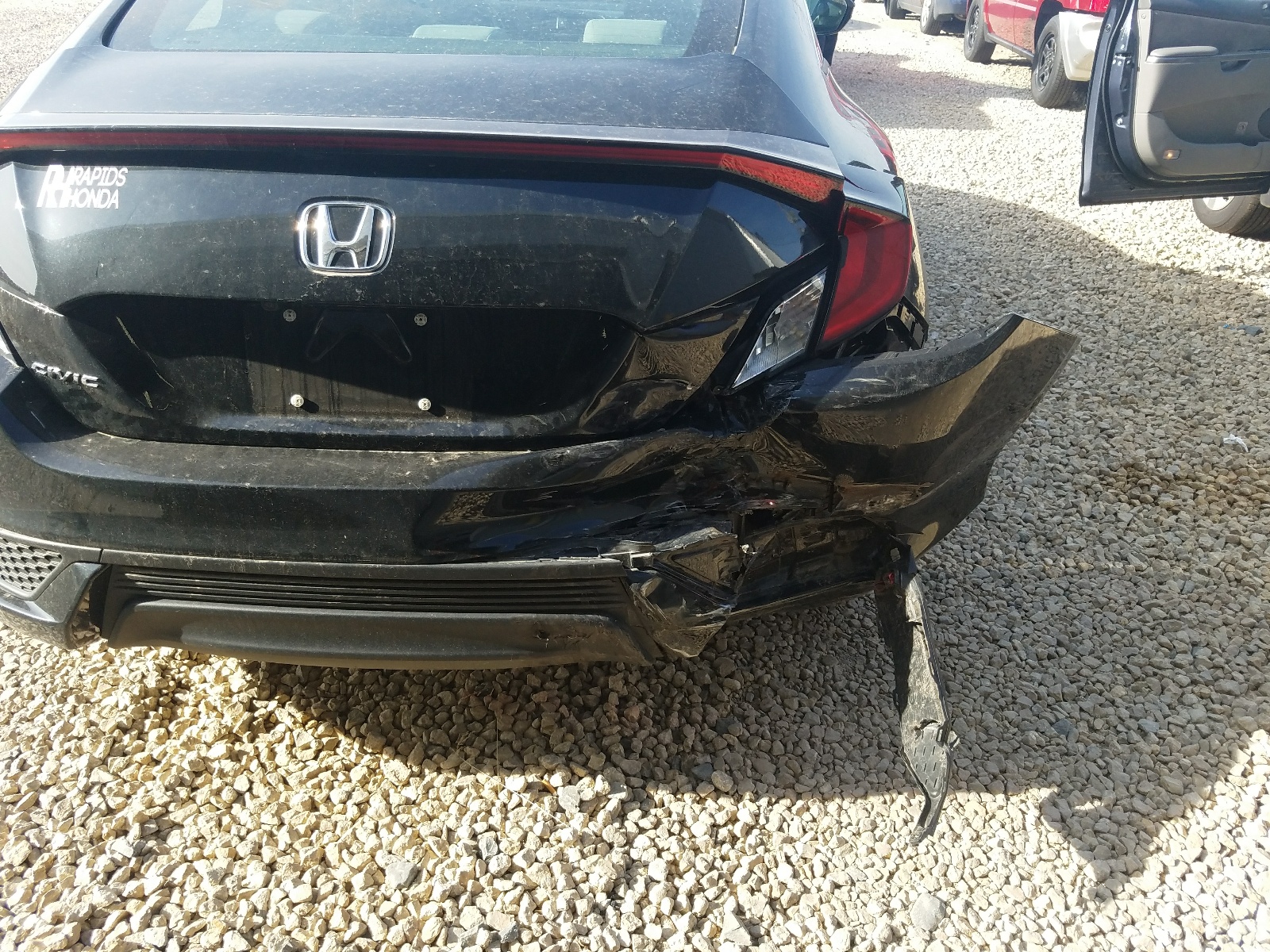 Photo 20 from auction – 2019 HONDA CIVIC LX with VIN 2HGFC4B63KH302652